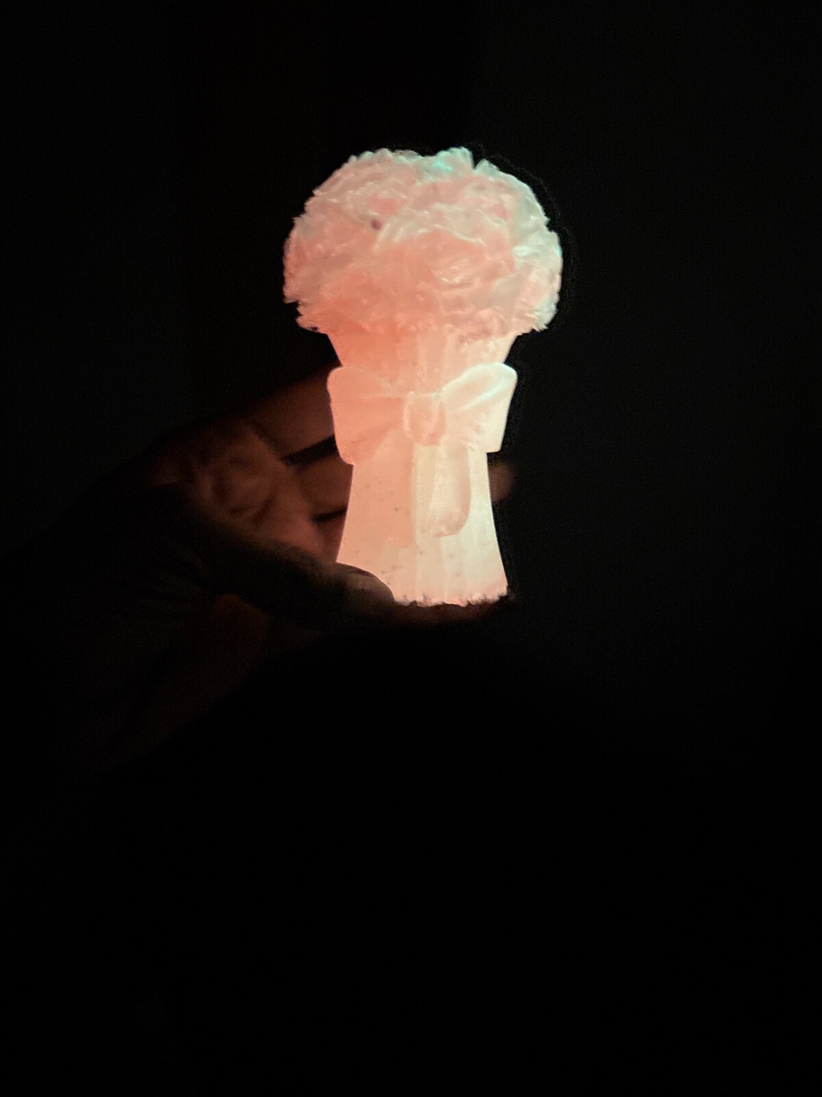glow in the dark flower boquet resin medium 8.854 oz