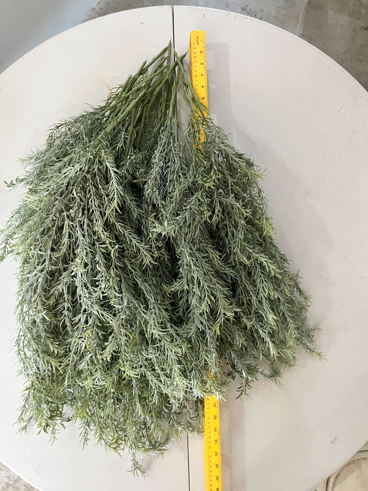 Artificial Plants & Garlands, Mixed varieties and sizes.