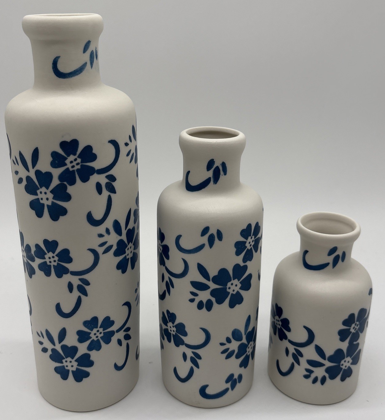 Vase Floral Blue White Ceramic 3pk New 1.5” Mouth 3” Base