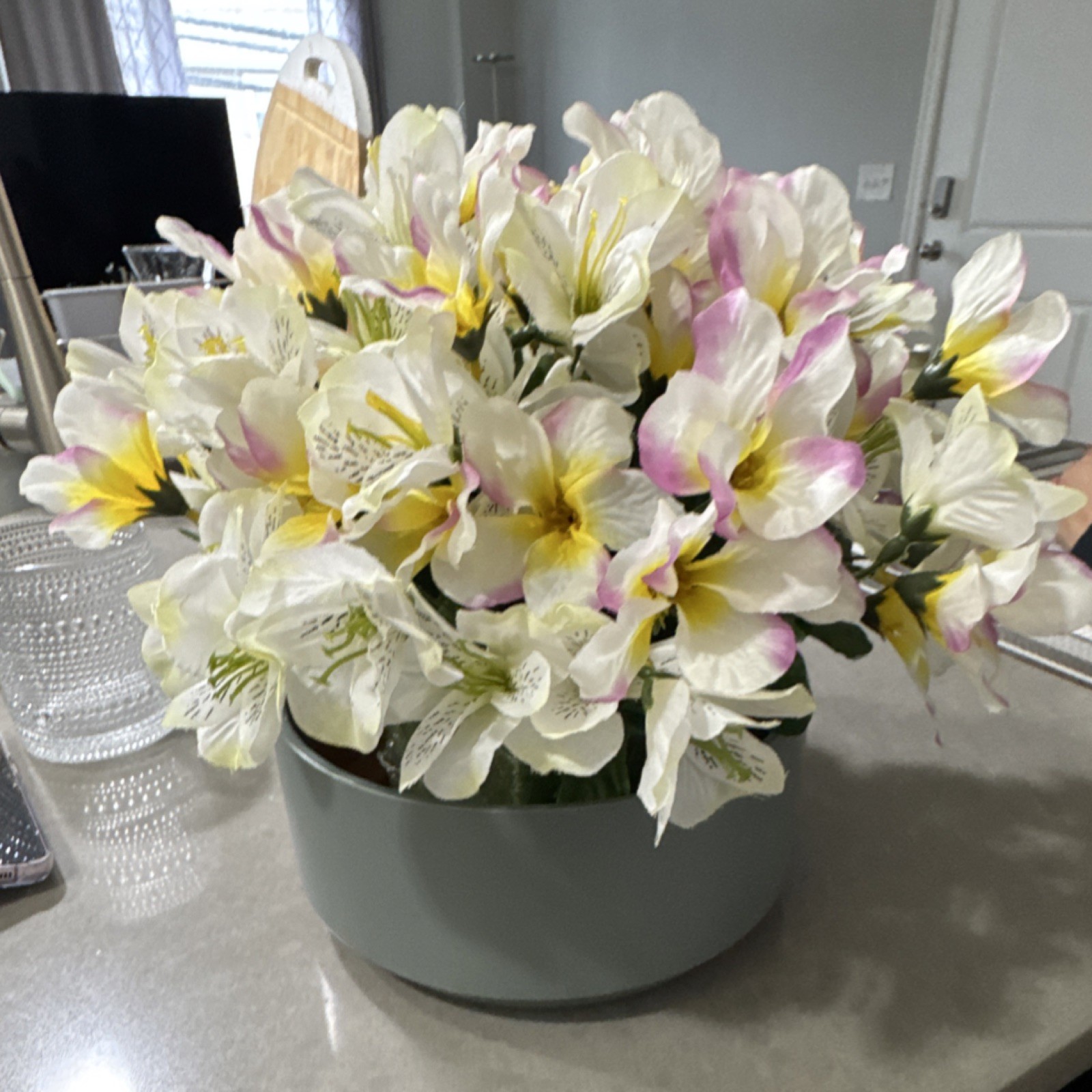 Artificial Lily Flower Arrangement Centerpiece White Yellow Pink Silk Plastic