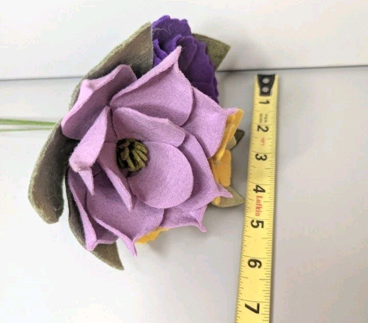 Beautiful Hand Cut Wool Blend Felt Flower Bouquet Gift Wrapped/Great Gift Idea!