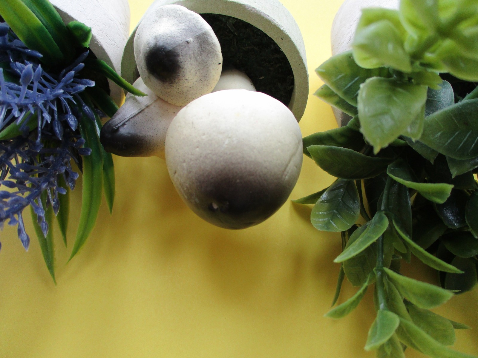 5 PLANTS IN POTS Artificial Small Fake home/office MUSHROOMS LAVENDAR GREENS