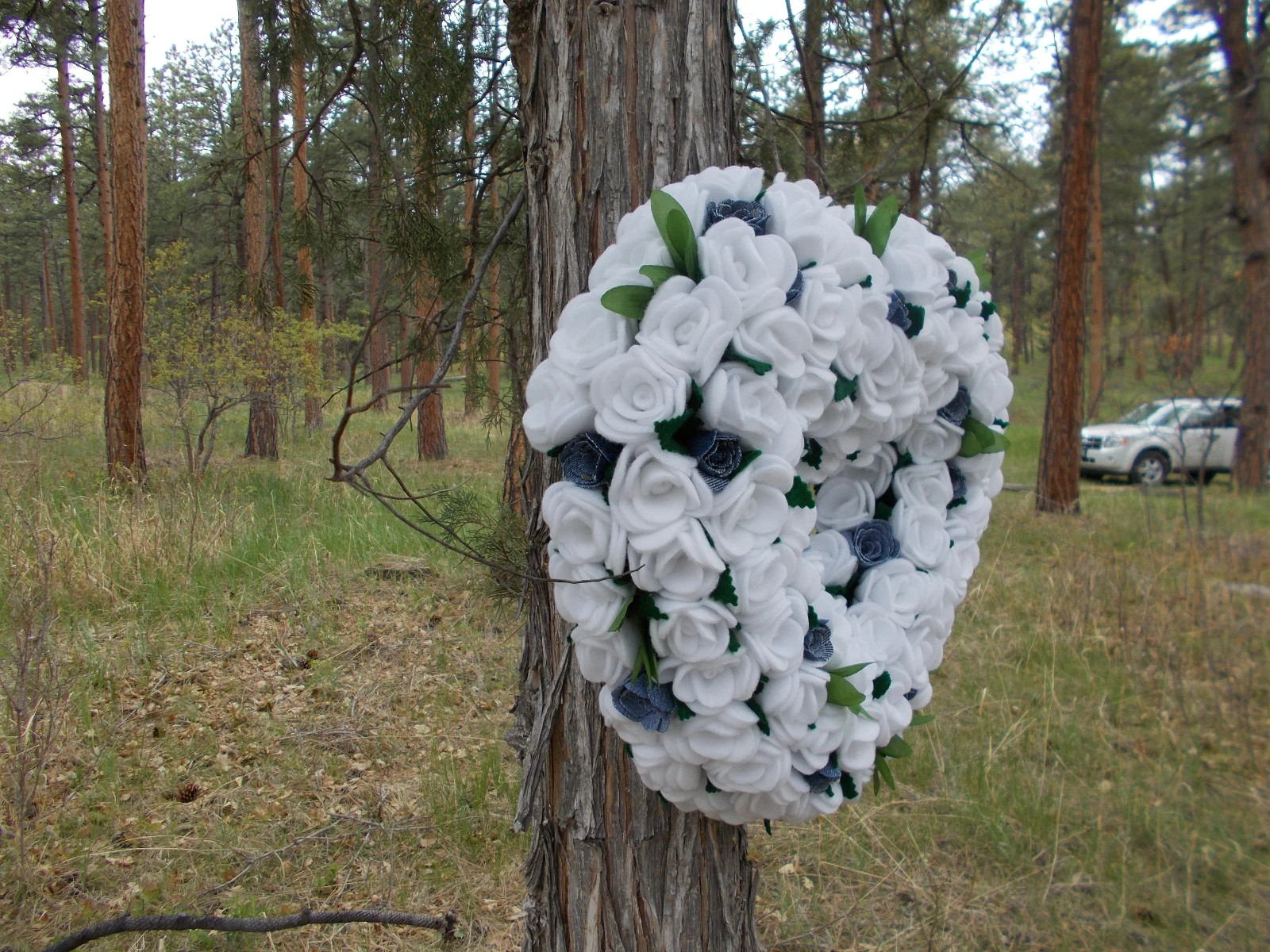 White Roses and Denim Roses Heart Shape Wall Hanging Country Barn Wedding Decor
