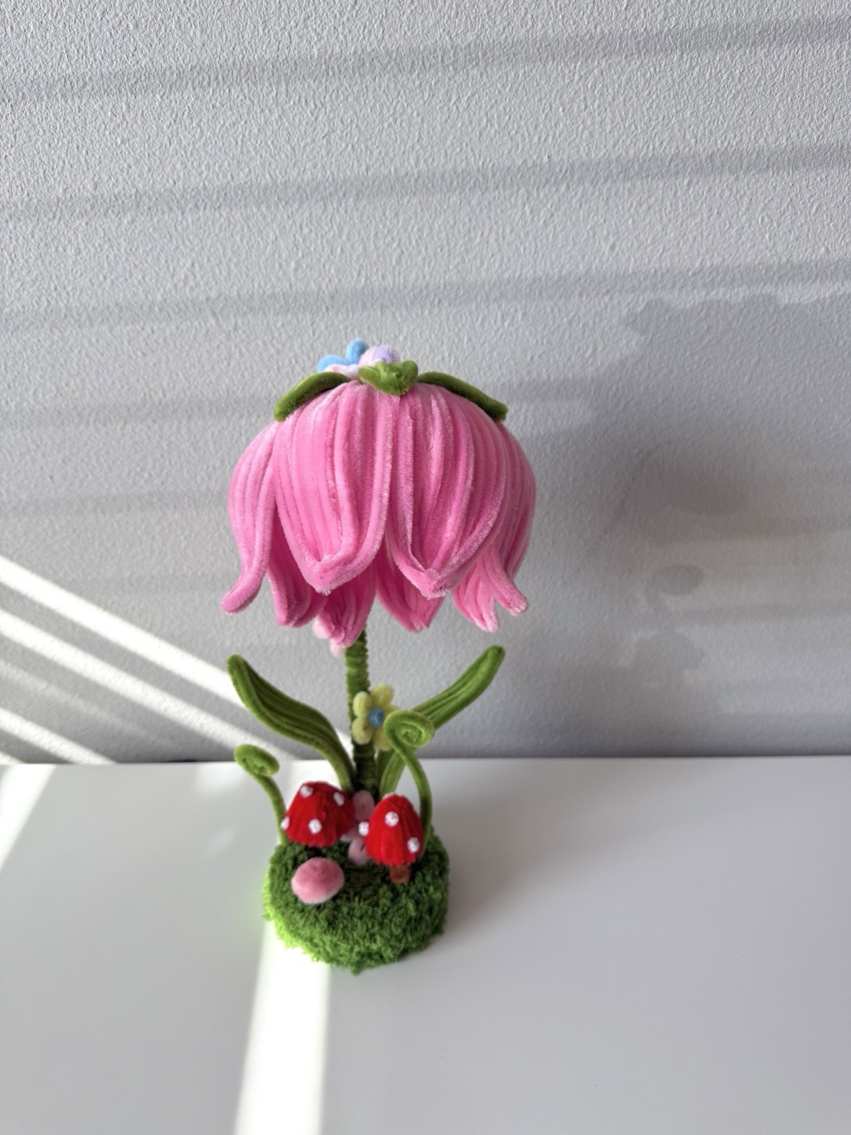 Handmade Pipecleaner Lilies of the Valley Lamp – Includes Lamp & Cord