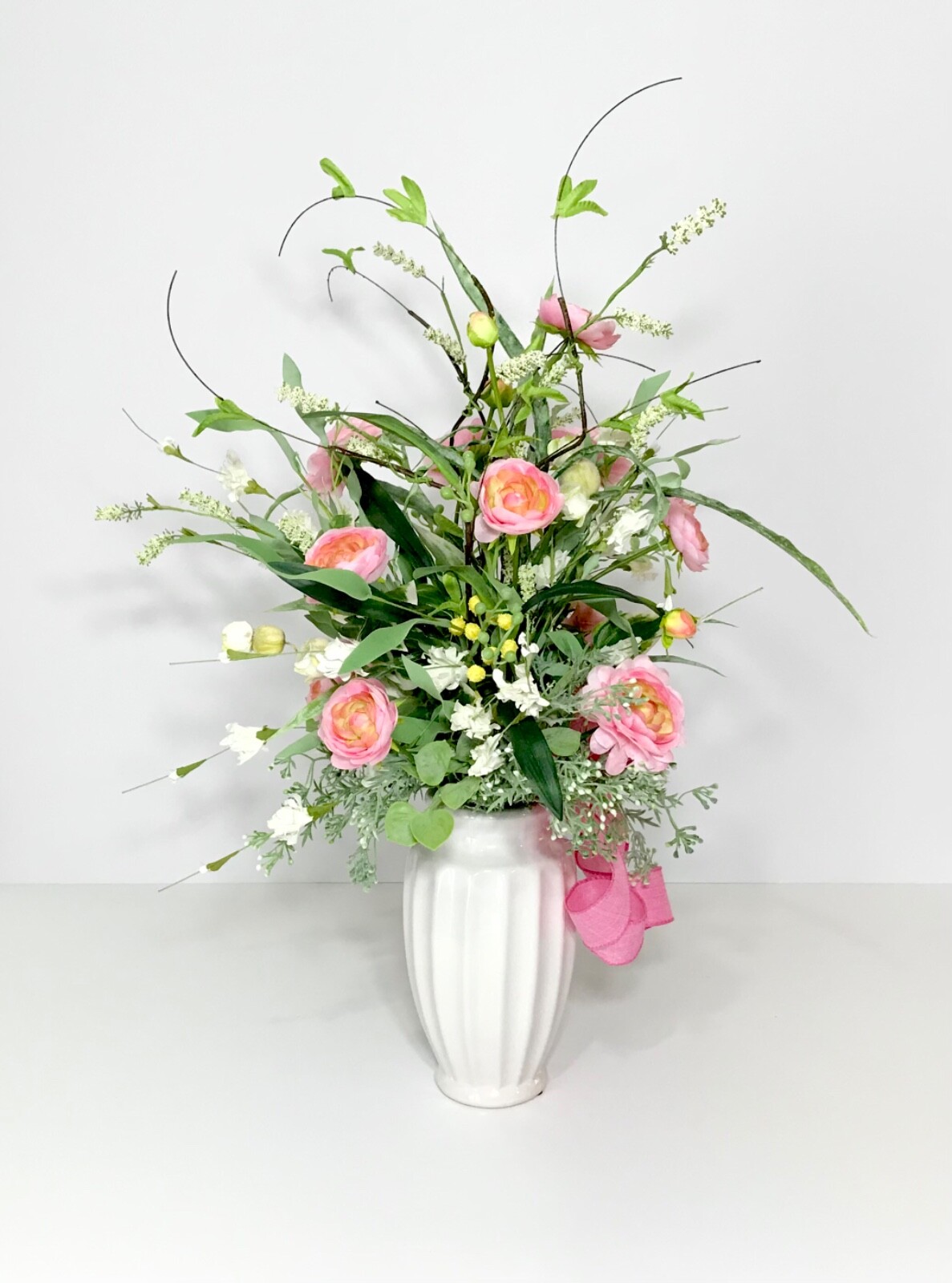 ELEGANT PINK YELLOW FLORAL ARRANGEMENT WHITE CERAMIC VASE CENTERPIECE GIFT NEW