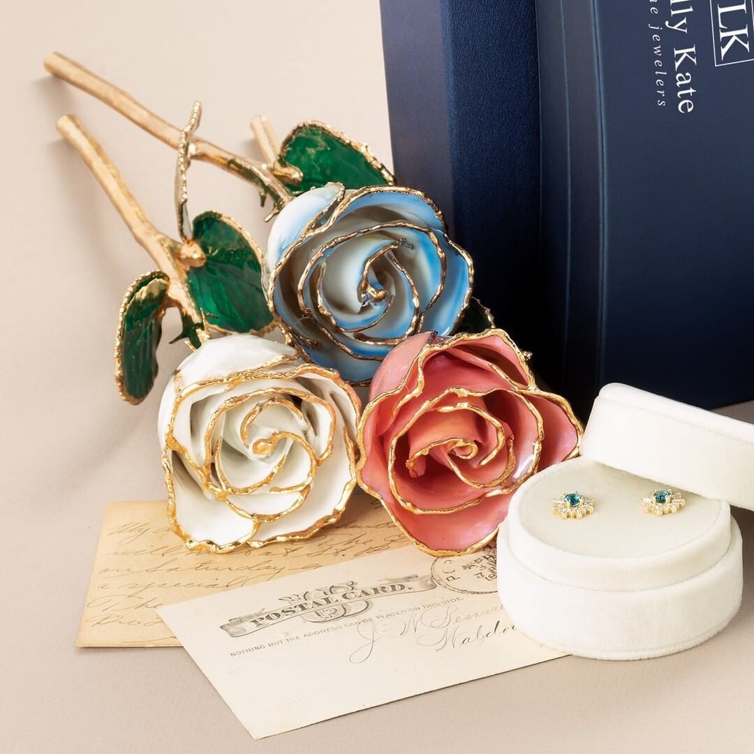 Lacquered White Rose with Gold Trim