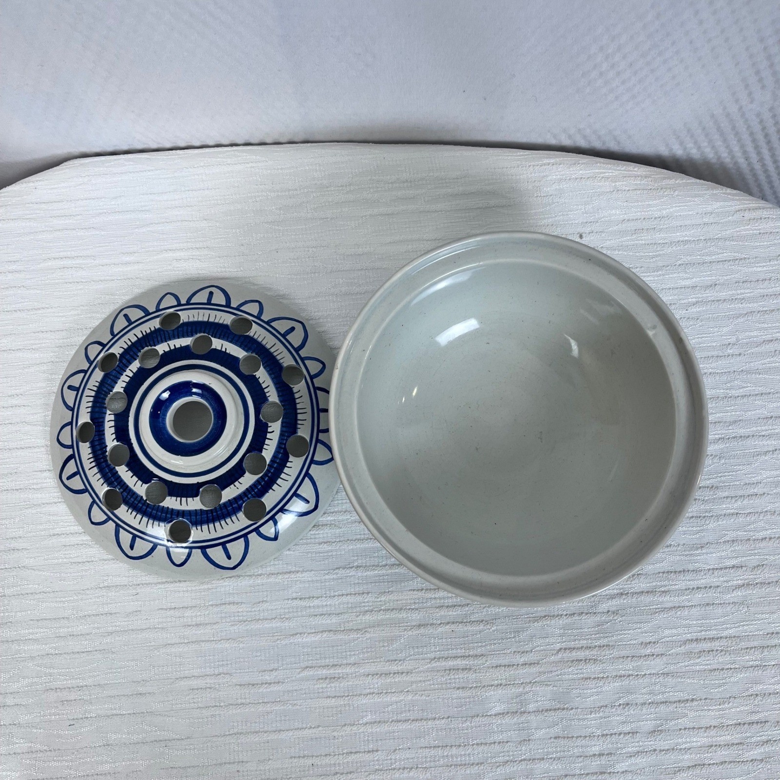 Vintage Delft Holland Flower Frog Pot Holder Blue White Ceramic 1965