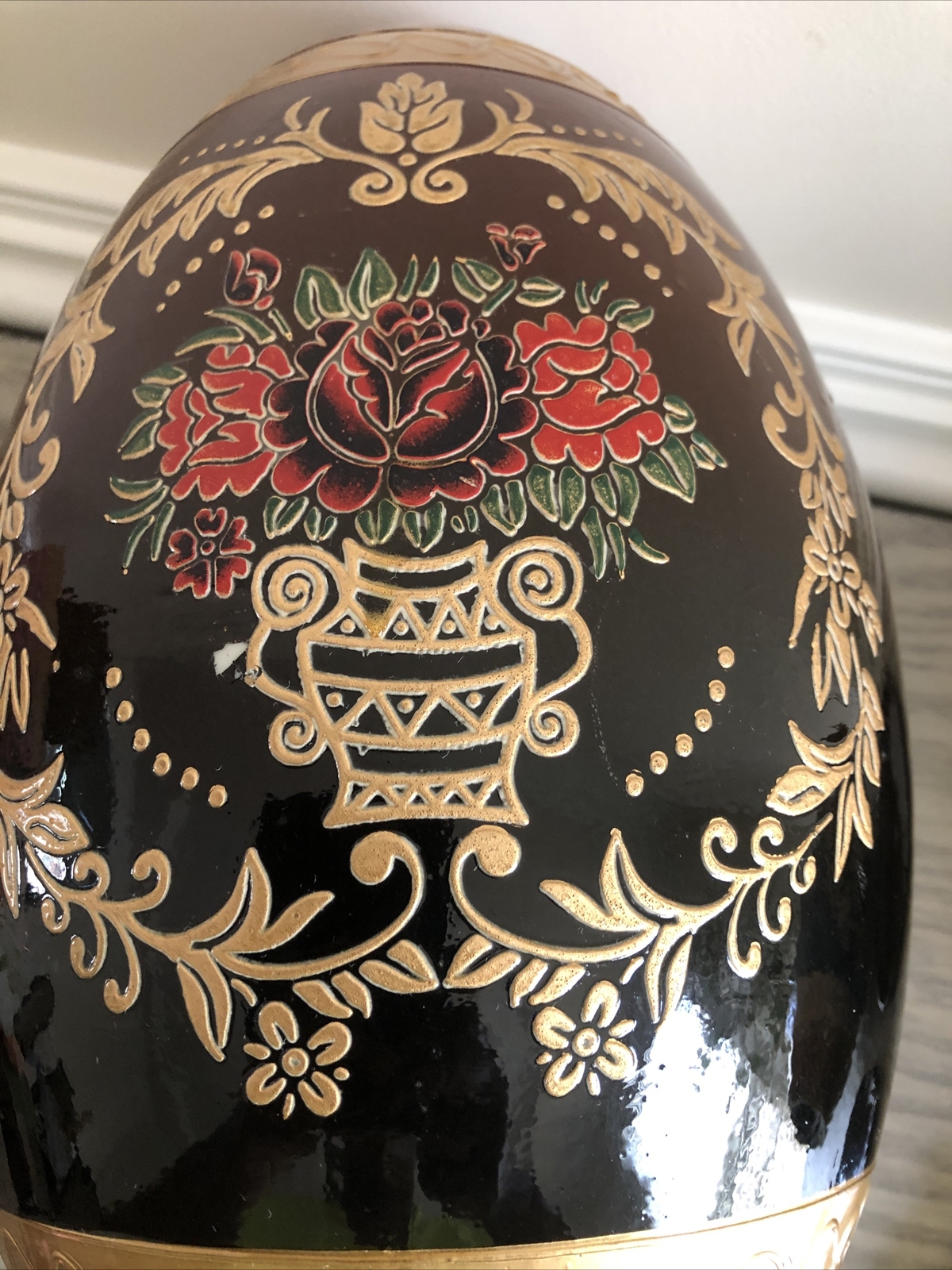Easter Oval Eggs Pair Goldish Roses Pattern Flower Plant Wreath Design 14×8″