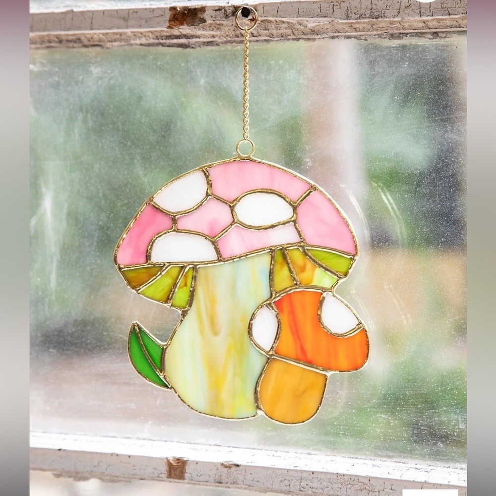 Stained Glass Window Hanging – Mushroom, New in box 🪟☀️🍄