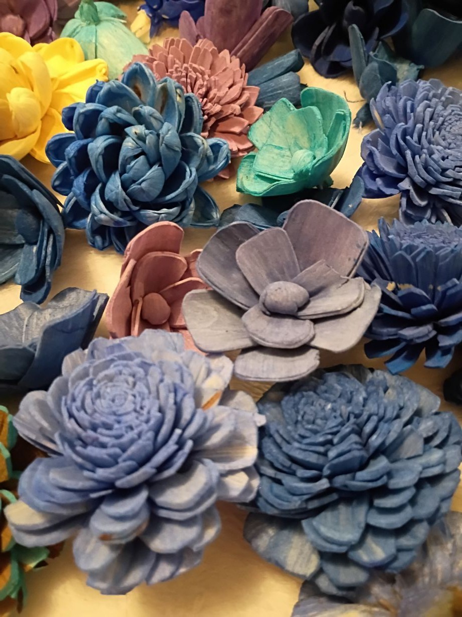 100+ Sola Wood Flowers Multiple Colors Sizes Shapes Styles 1 1/4- 4″ Loose Lot