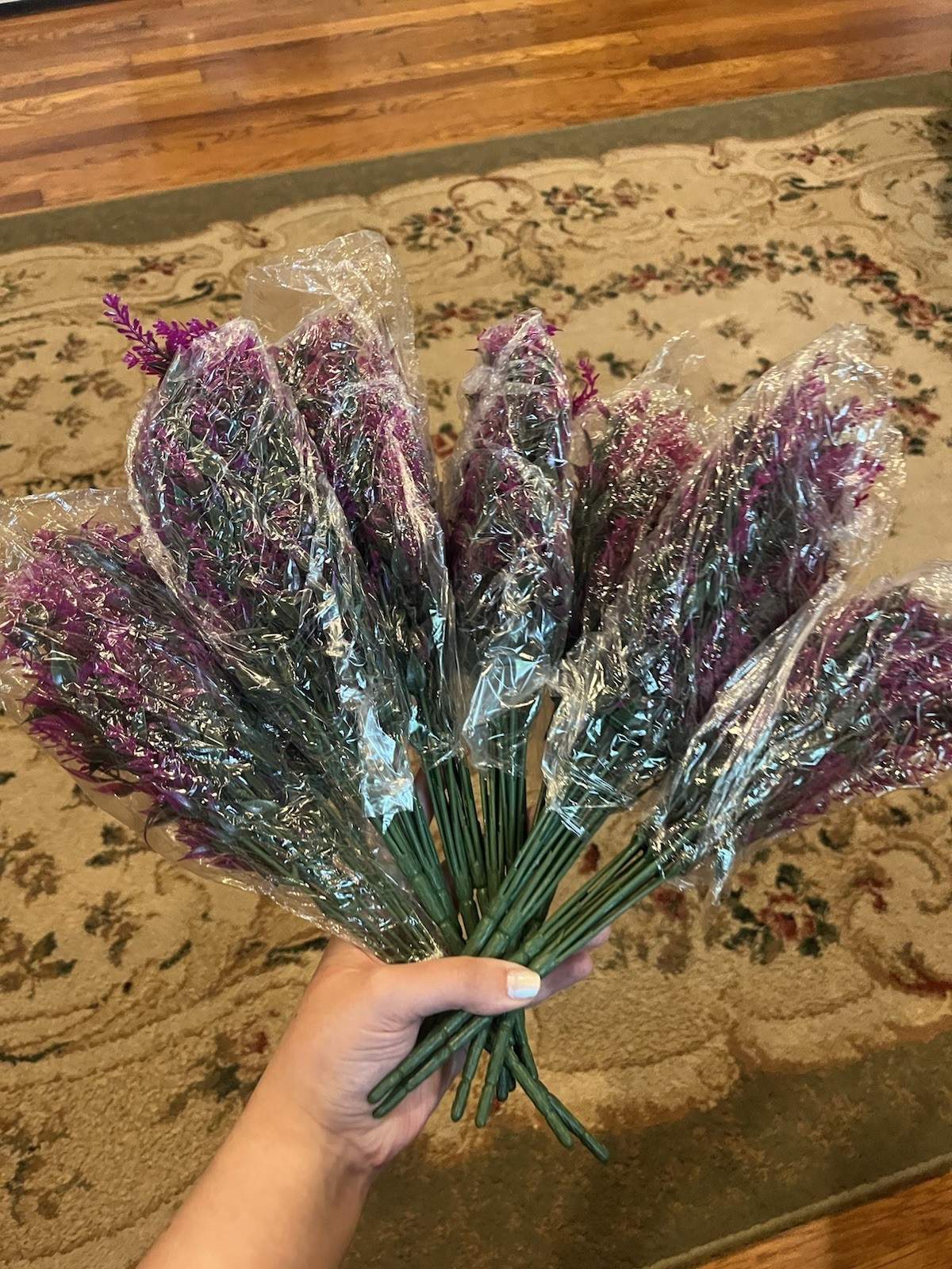 14 Artificial Purple Flower Stems