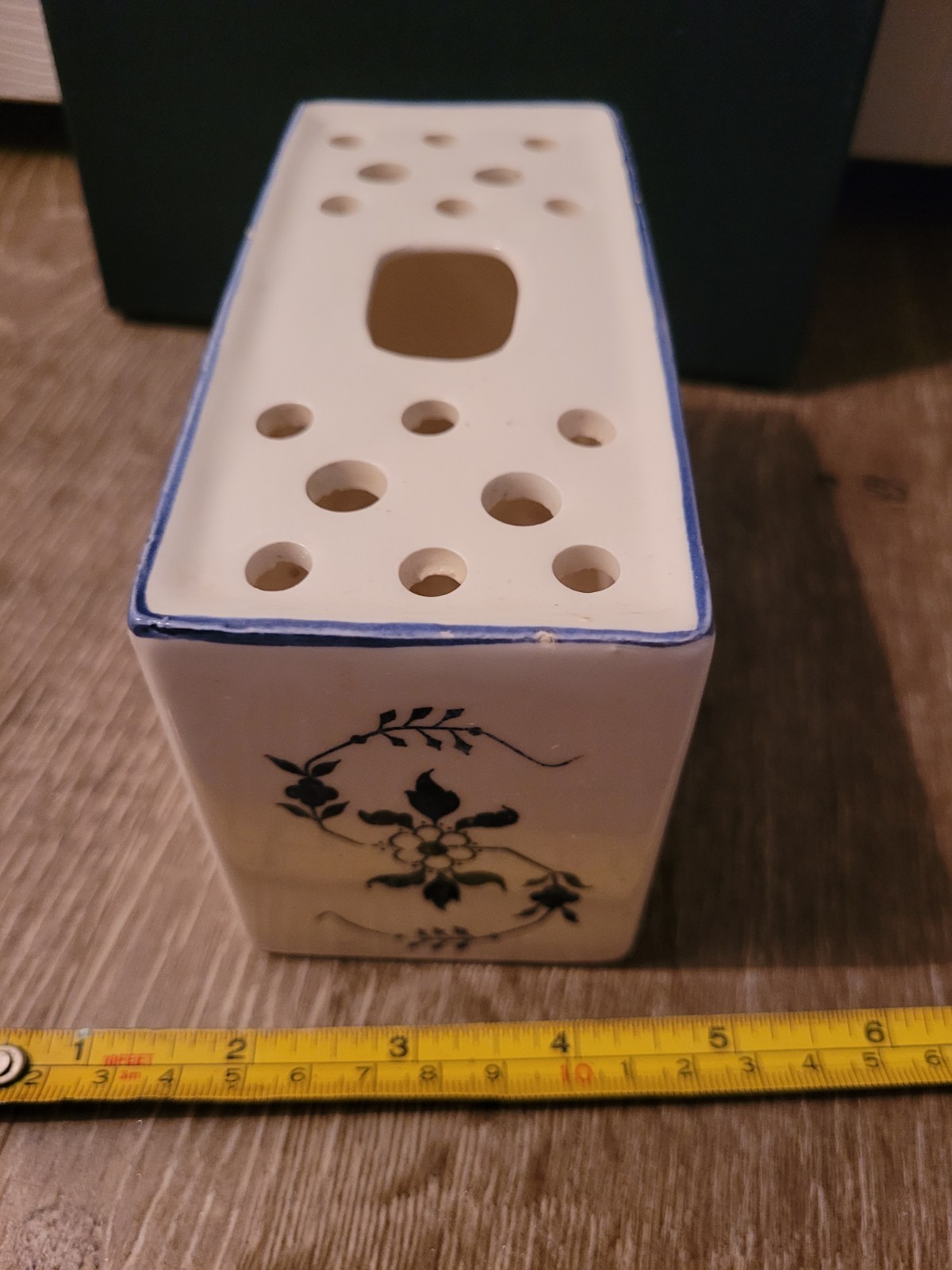 1992 MMA Hand Painted Blue/White Ceramic Flower Frog Brick Vase 5″L • Portugal