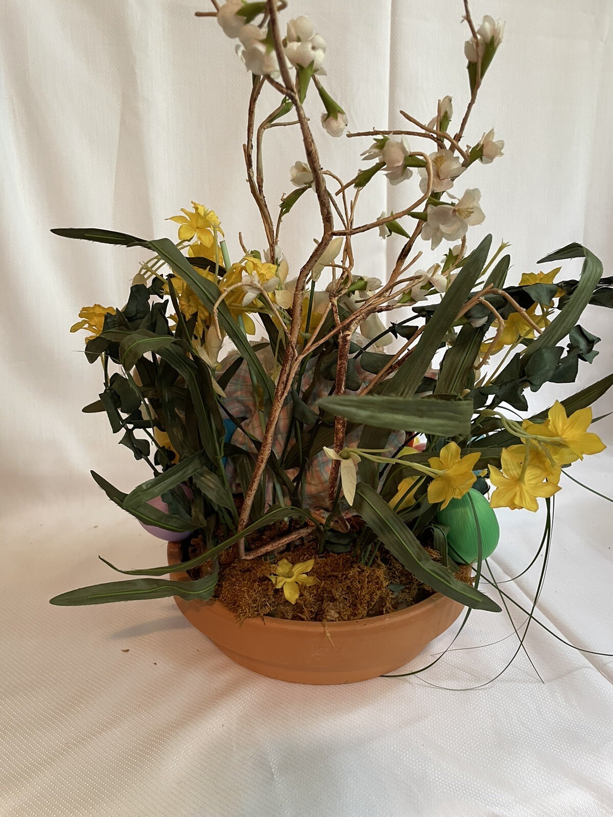 Mama Baby Bunny Easter Egg Floral Arrangement Centerpiece Decor Clay Vintage