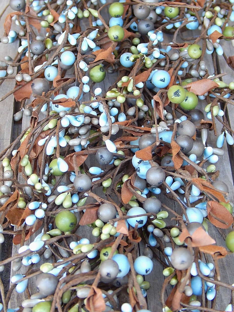 NEW FARMHOUSE Pip Berry MIXED Garland GREEN BLUE GREY MIX 53″