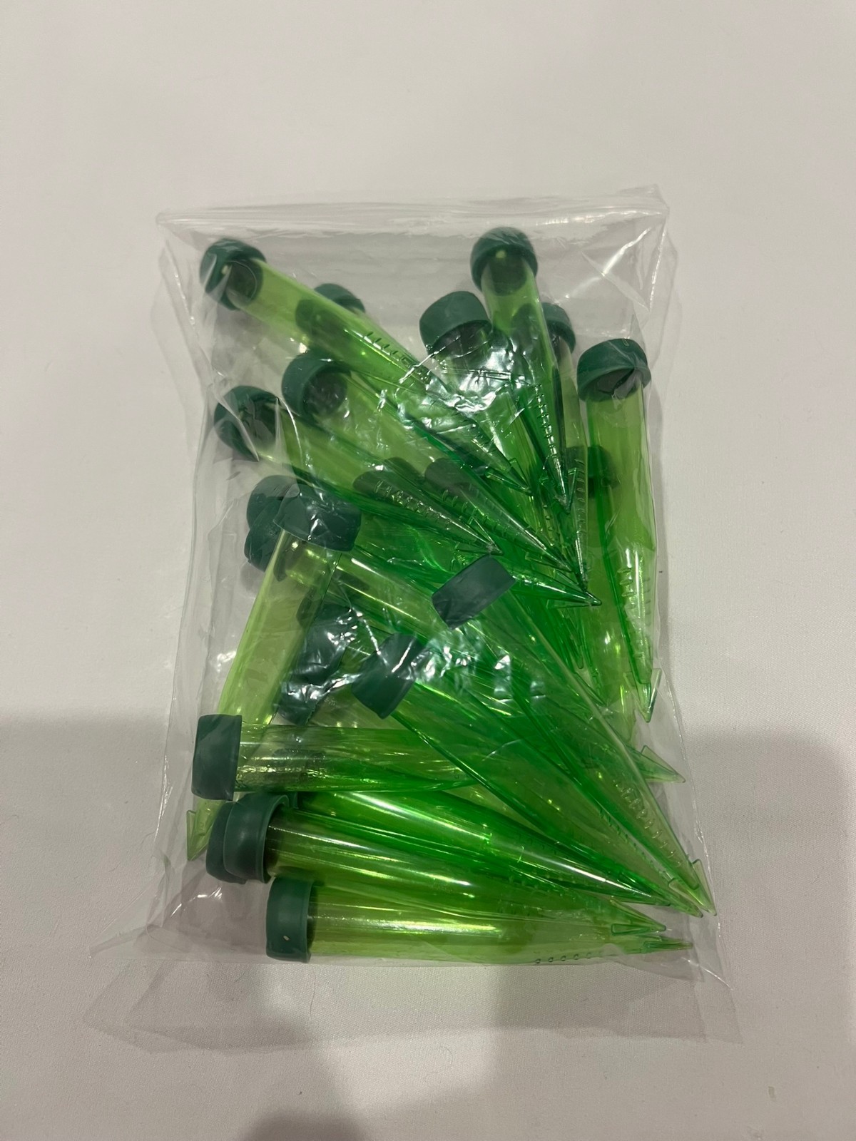 OASIS 4″ Floral Water Picks Tubes With Caps Green Lot of 25 Stem Water Vials
