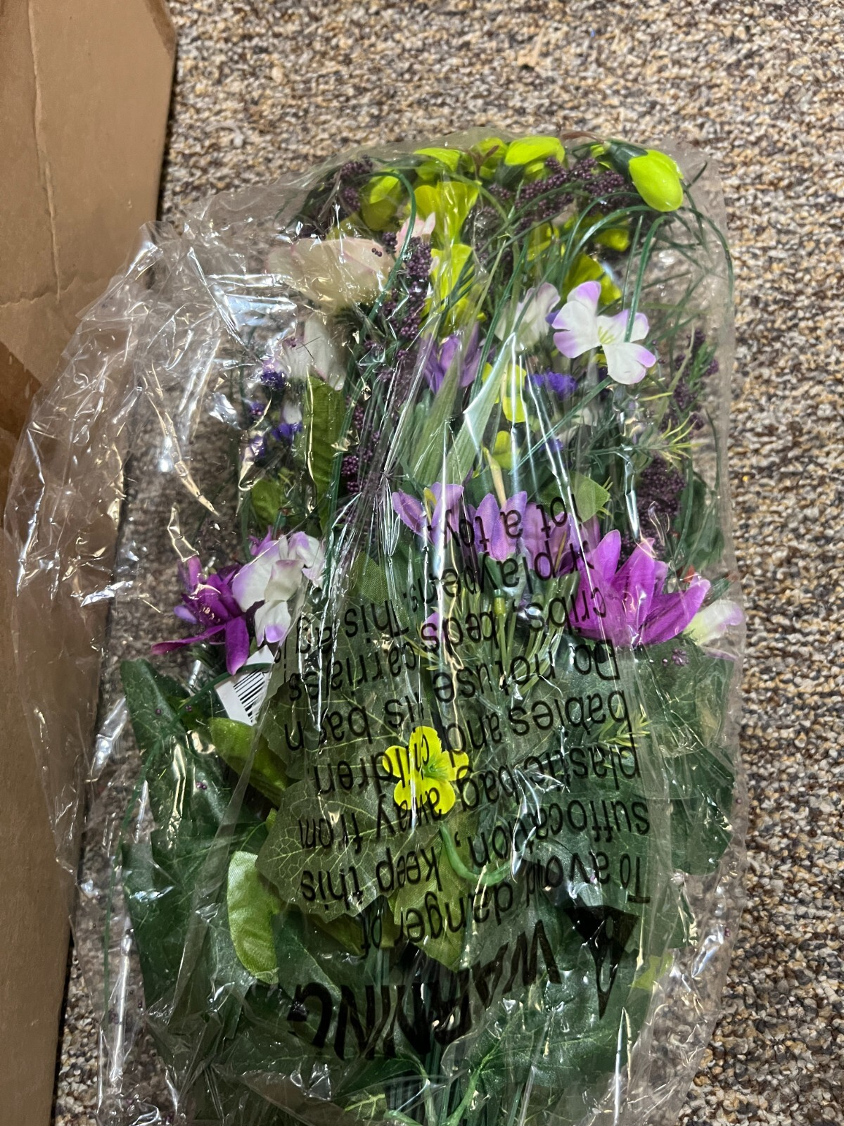 Morning Glory Ranunculus Blossom Fillers Mixed Bush Violet/Cream/Kiwi 30 Stems