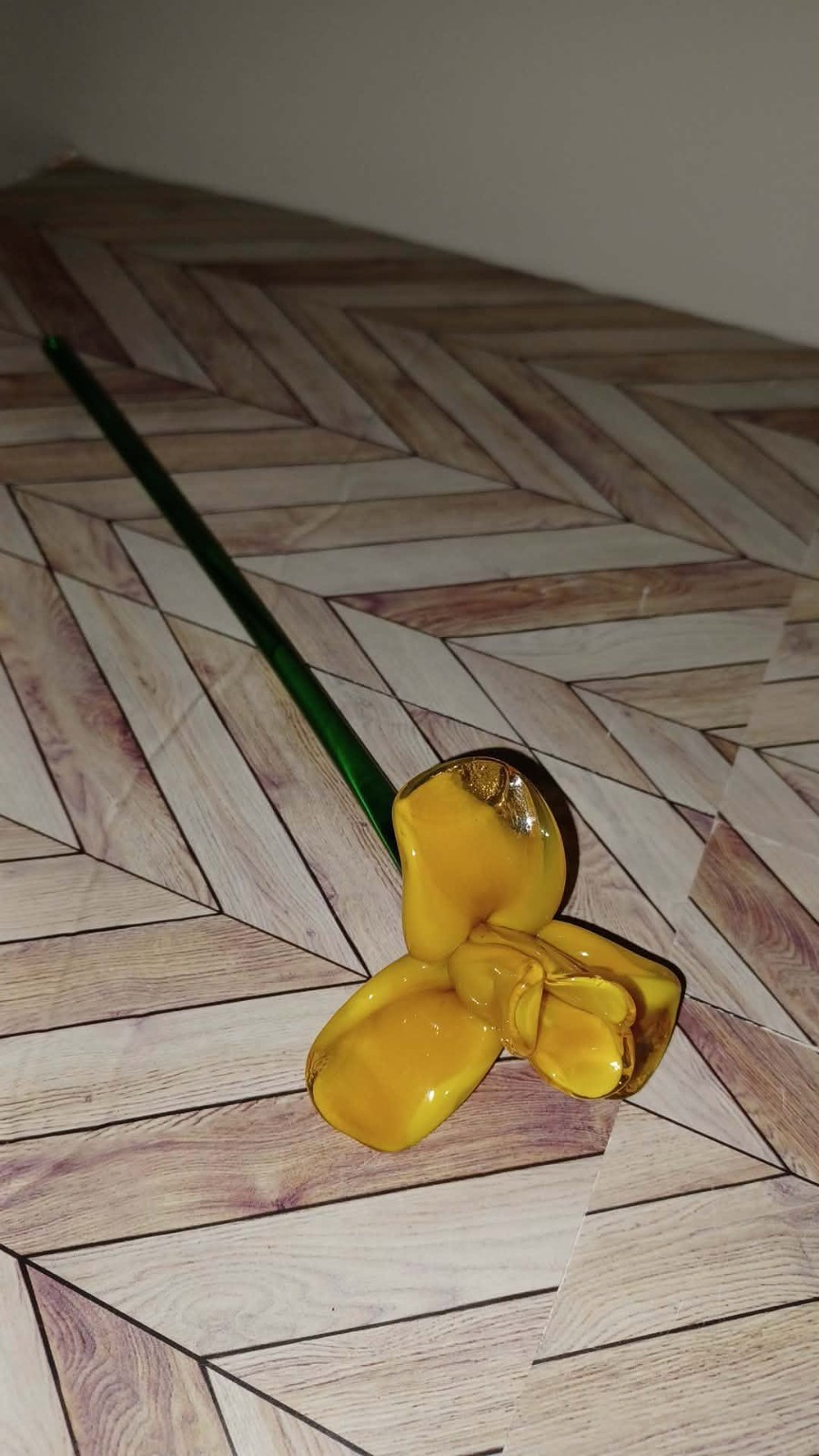 12 Inch Murano Style Blown Glass Flower Excellent Condition Orange Art Glass