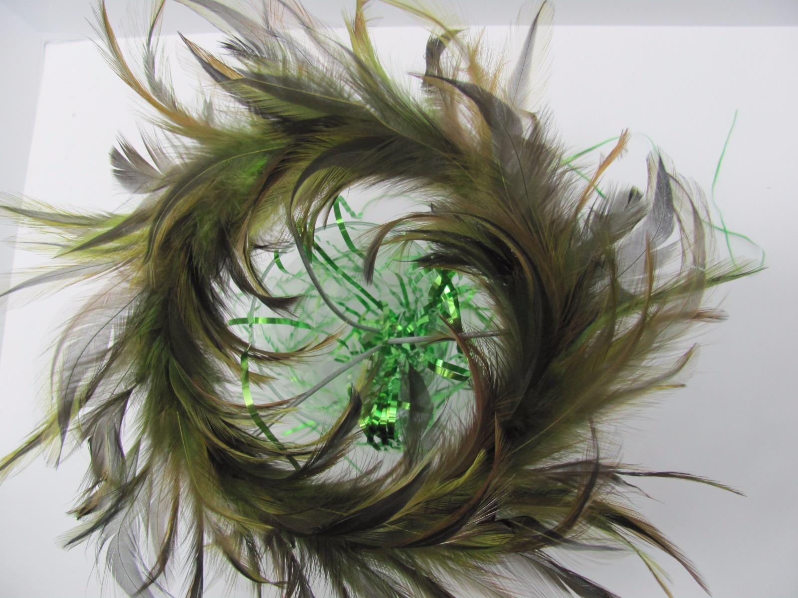 Hand Made, 2 pcs in pack 5″ Feather Ring for arrangement or Bouquet – Sea Foam