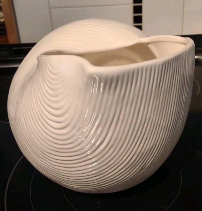 White Ceramic Sea Shell Plant Holder/Container H 9 In. X L 12.5 In X W 8 In. ML