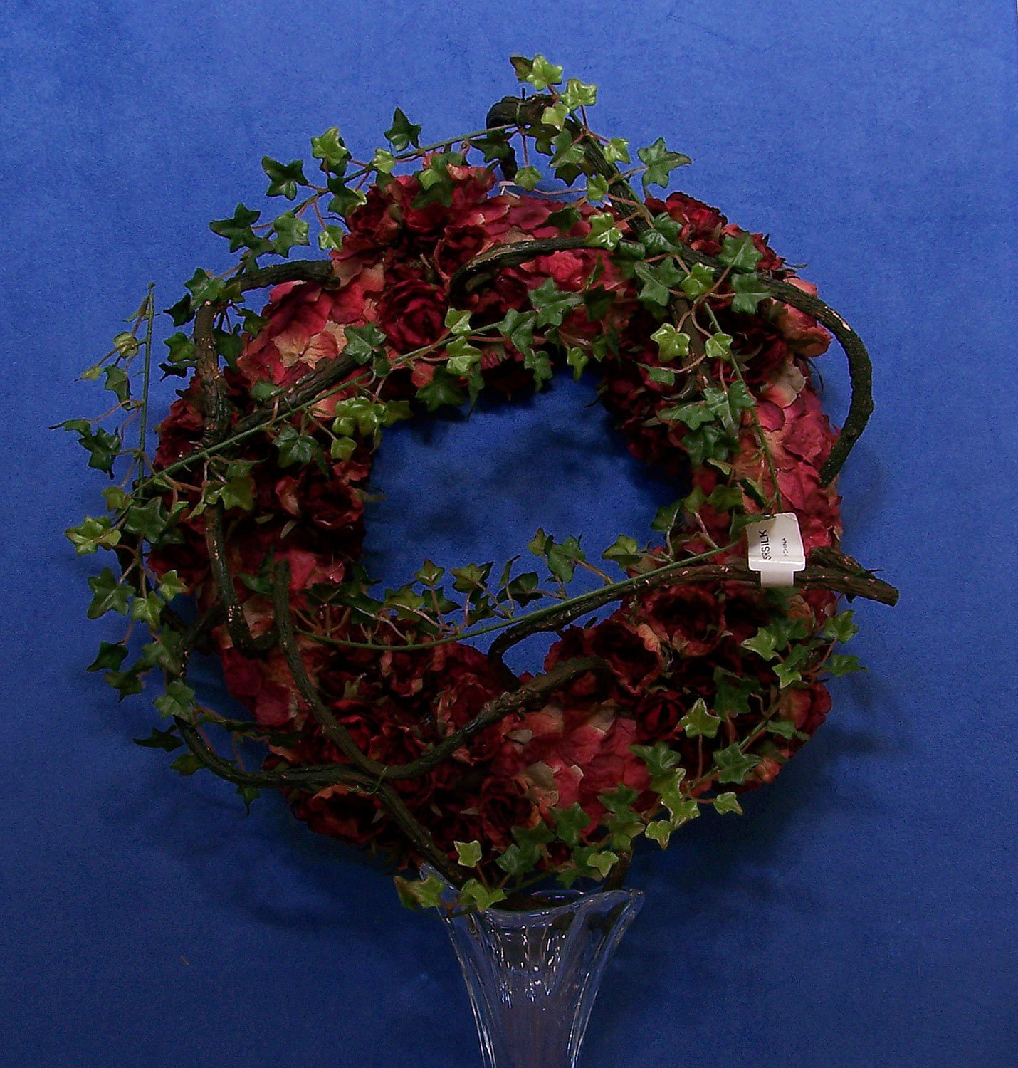 Quality 11″ Paper-like Rose Wheath with Branch & Greenery