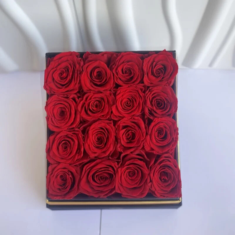 Eternal flowers in trapezoidal gift boxes for Valentine’s Day Mother’s Day gift