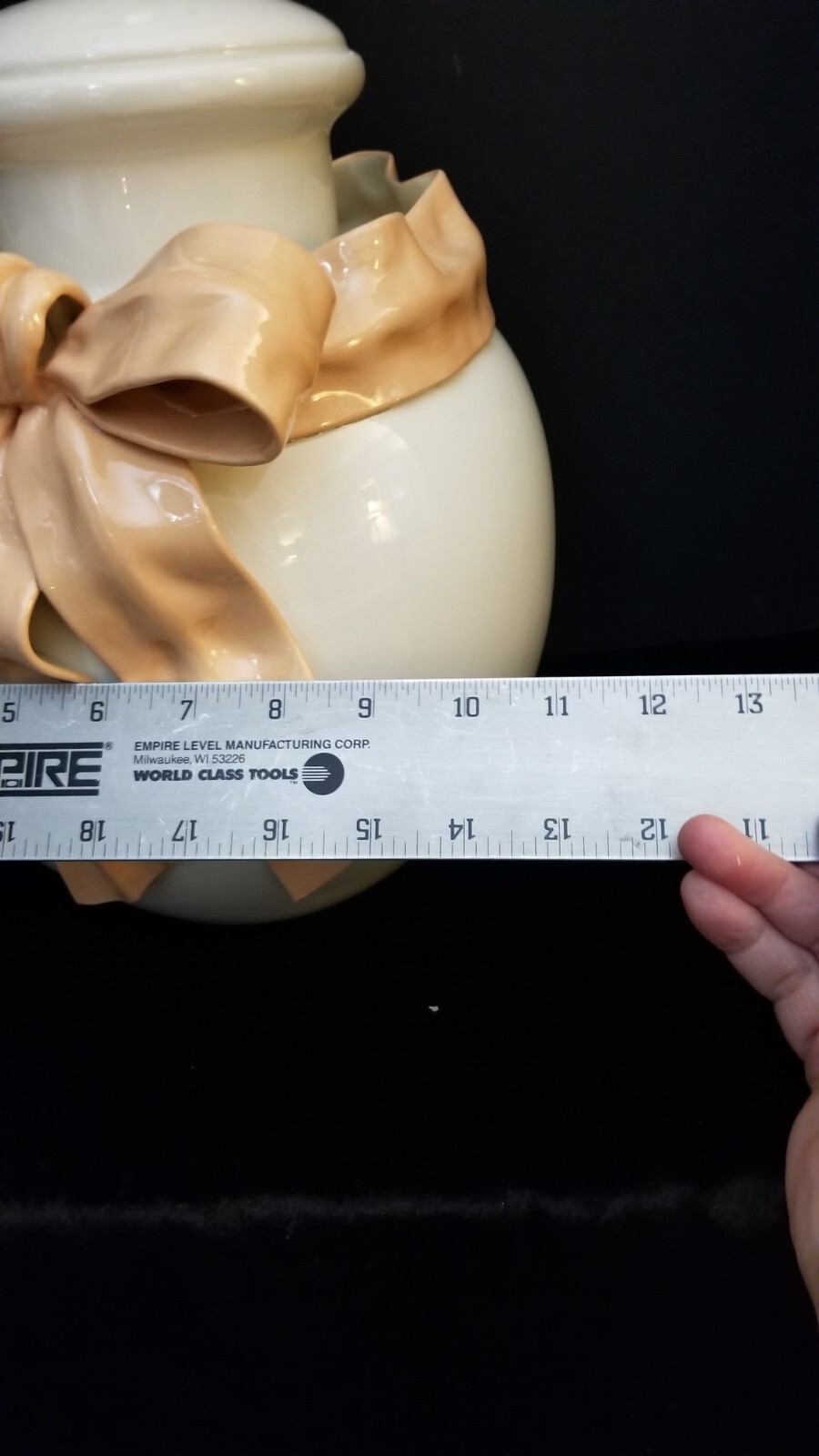 Betlar Inc, Bedroom Lamp, Ribbon Peach, Bow, Cream. Made in USA.