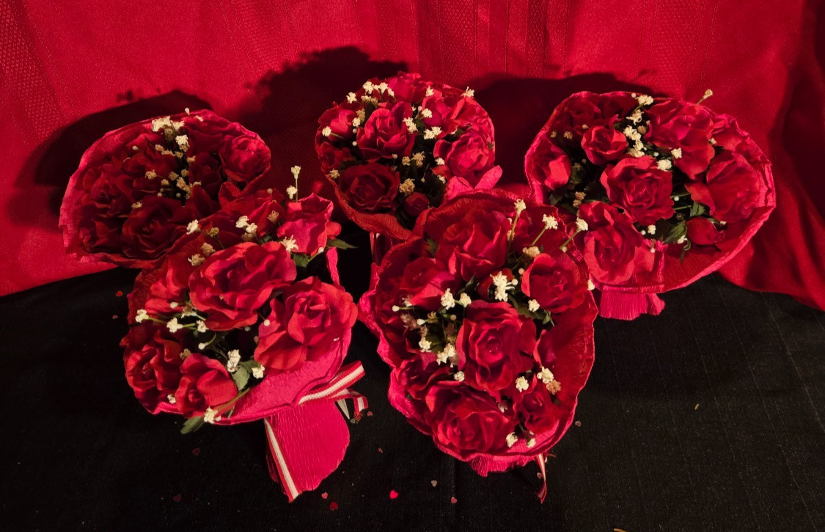 5 sets mini Rose Bouquet Wedding Decoration Party Festive Valentine new