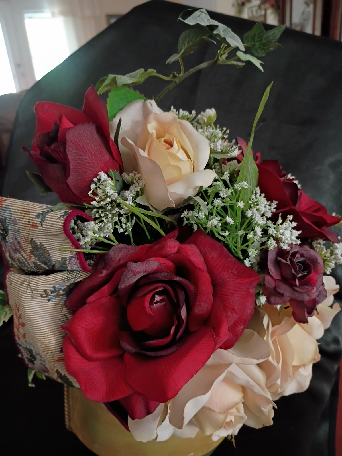 Silk Roses Bouquet In Cream/Gold Tin Wall Container 5.5×2.5×9″