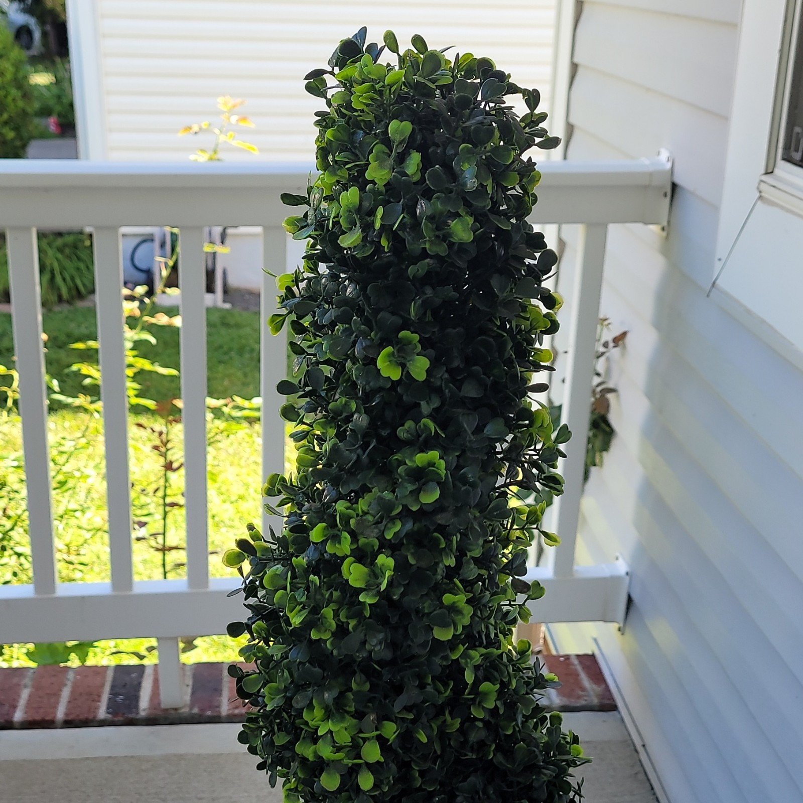 Artificial Green Boxwood Twisted Spiral Topiary Tree in Pot, Plastic