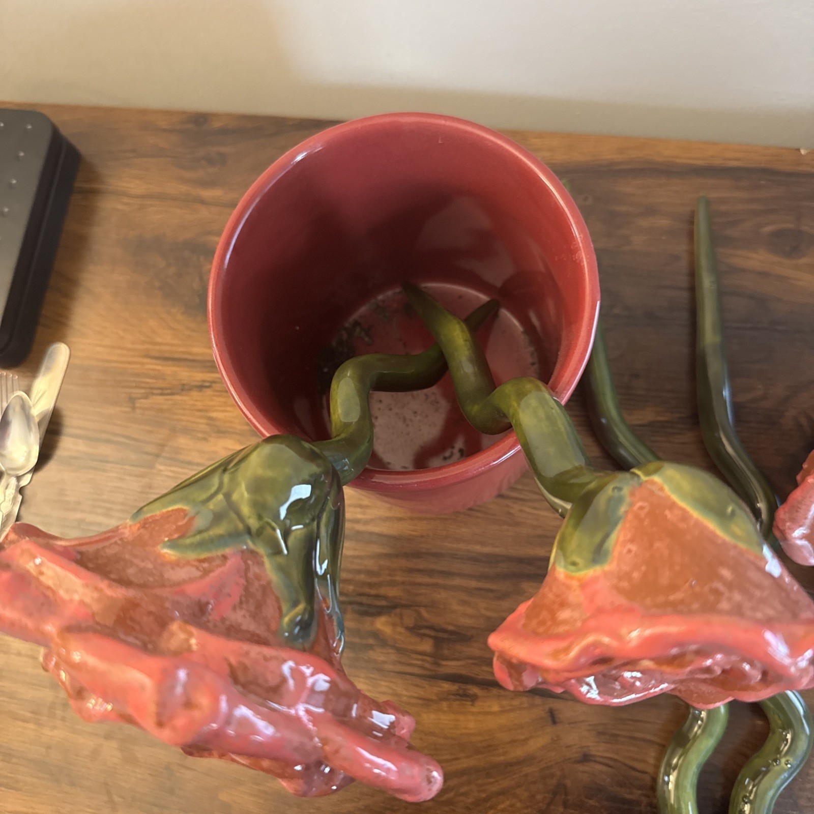 Stoneware Ceramic Rose Flowers & Stems – Handmade Glazed Pink – Set of 4