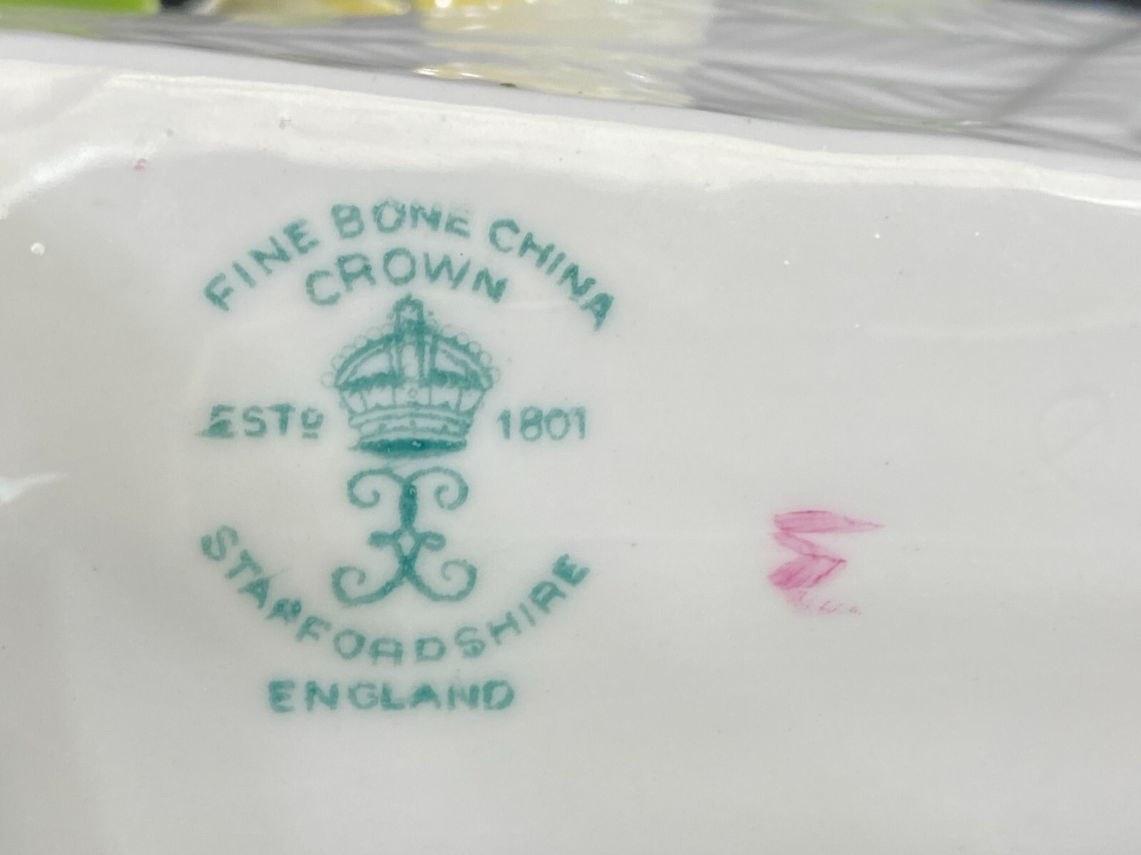 Staffordshire “WHEELBARROW BOUQUET ROSES” England Bone China 3″ x 5 1/2″ Wide
