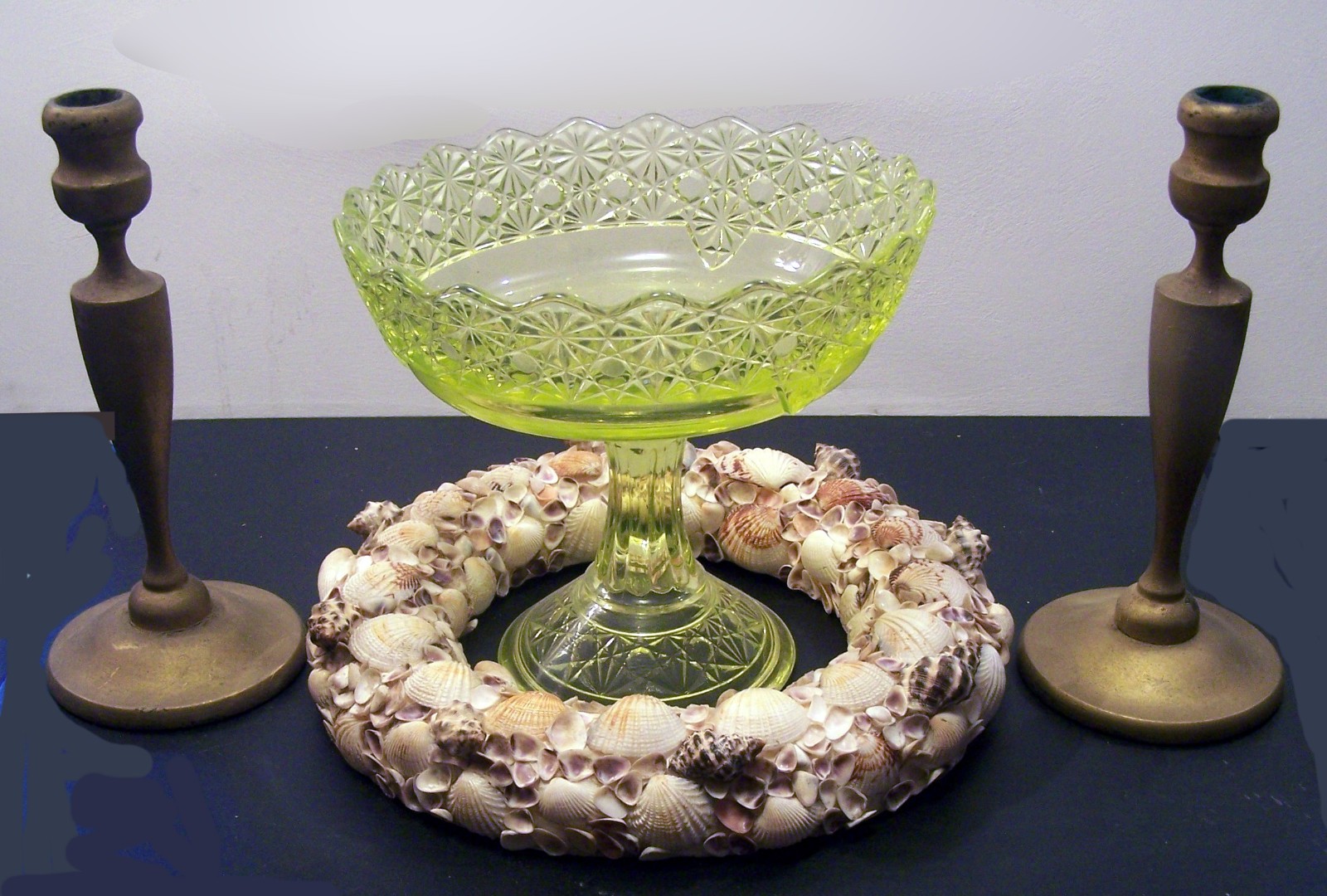 Sea Shell Wreath 10.5″ x 1.75″ x 5.5″ (Inside Diameter)