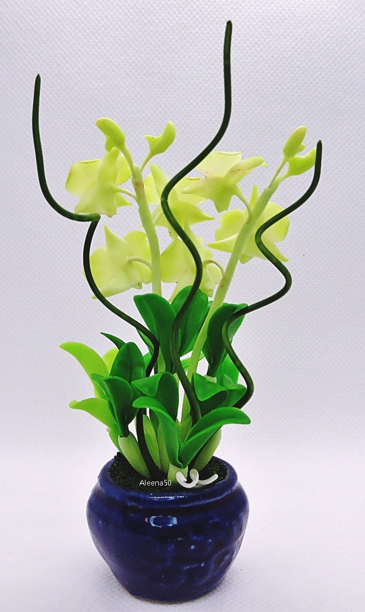 USstock 4″H Air-Dry-Clay Handmade Miniature Dendrobium Orchid Arrangement.
