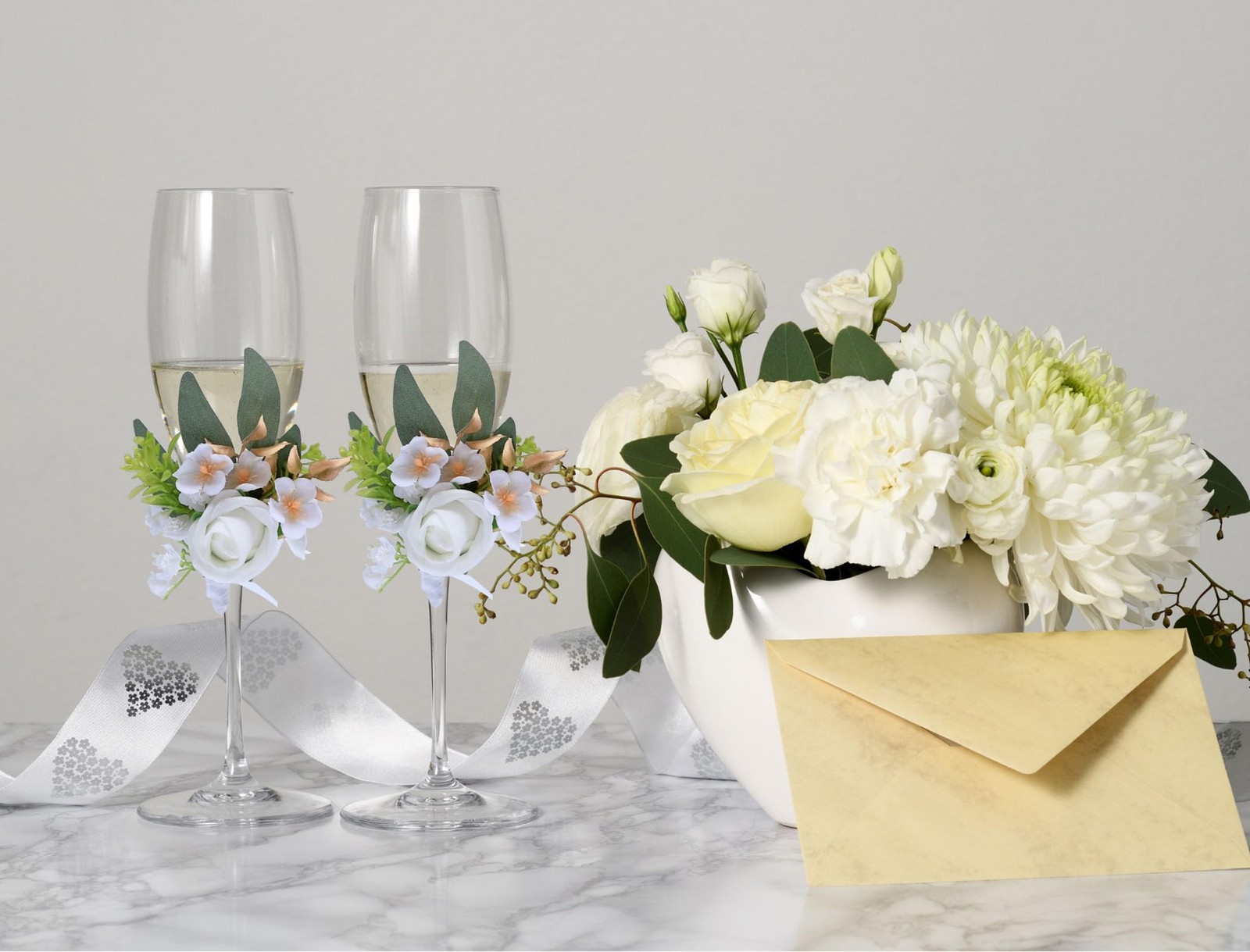 6 PCS Wine Cup Flower Set White Artificial Flowers Table Decor
