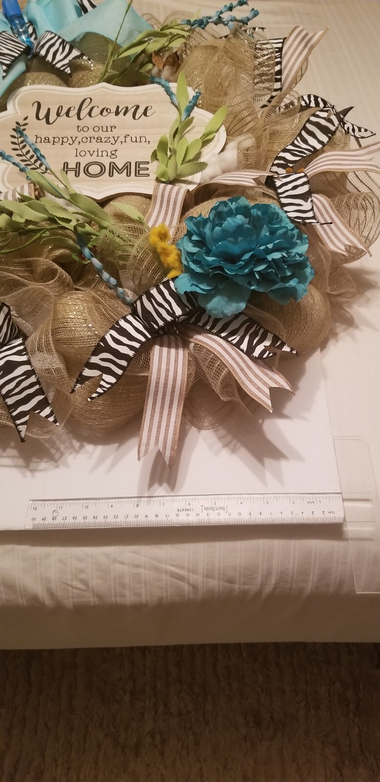 WELCOME WREATH/ANNUAL – OVERSIZED 25x26x6!