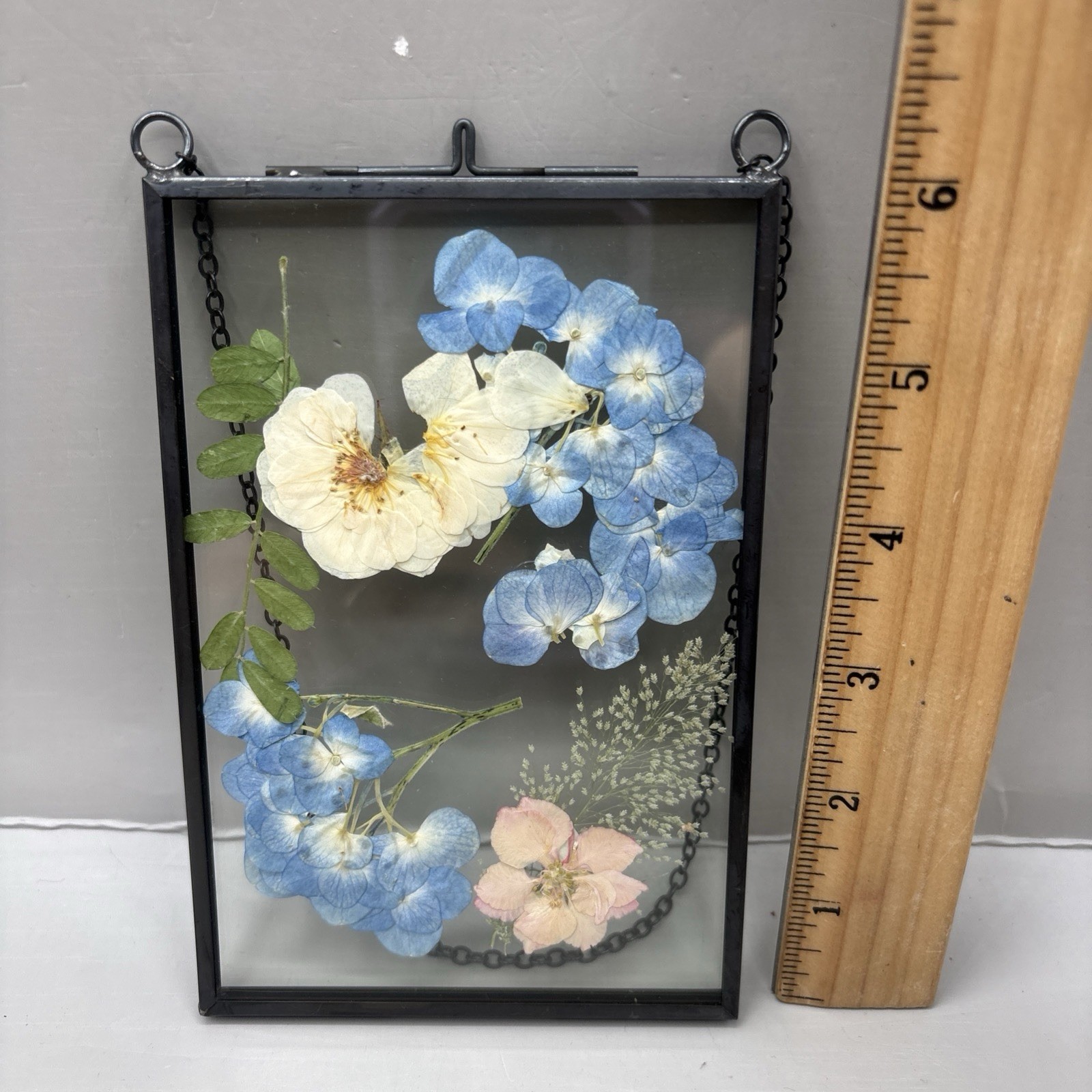 Vintage Lasting Impressions Real Dried Pressed Flowers In Glass W/ Metal Frame