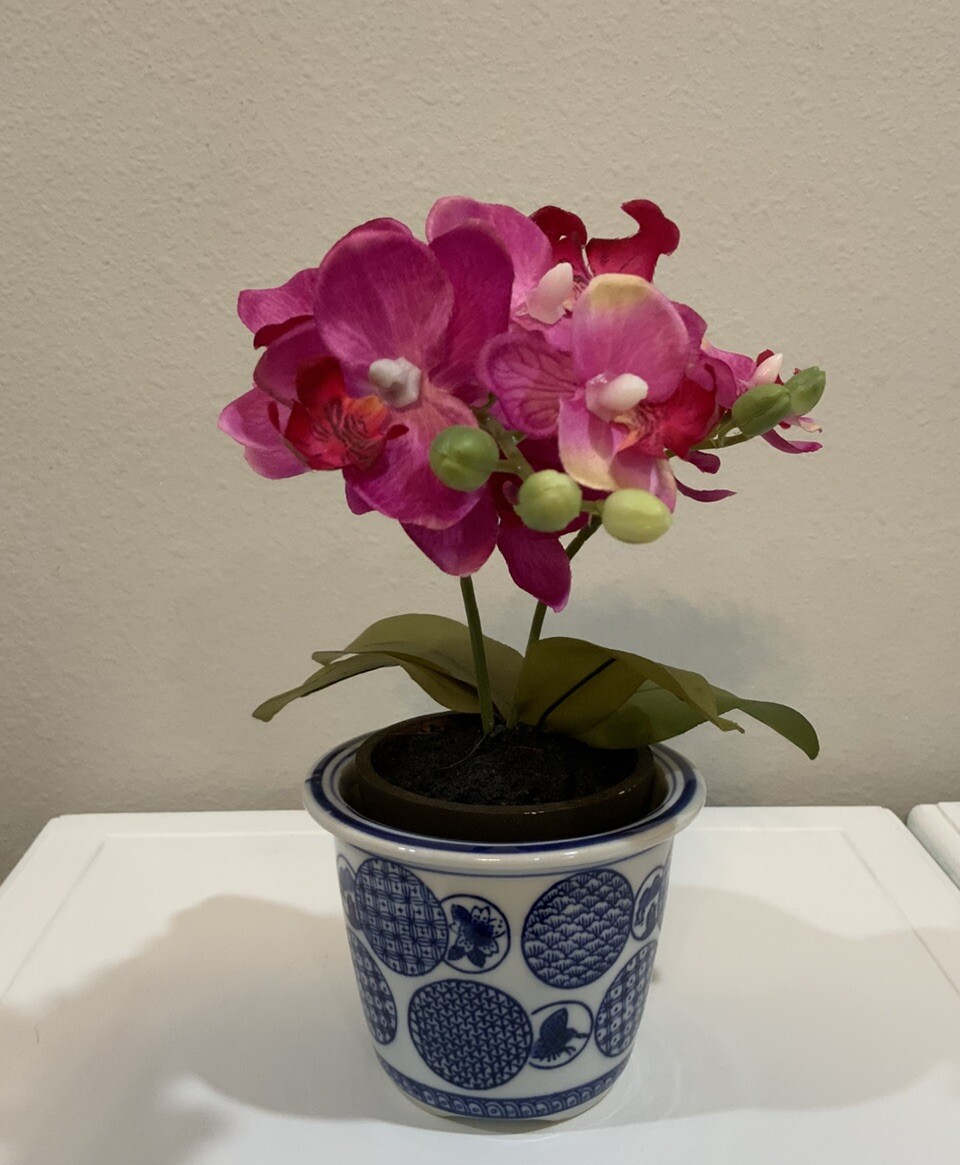 Vtg Blue White Chinoiserie Ceramic Pot Pink Artificial Orchid Flower Arrangement