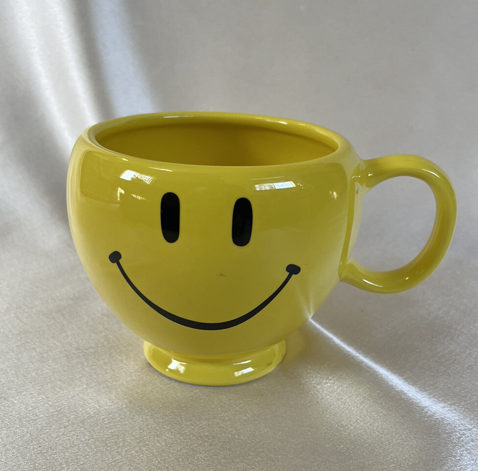 Teleflora Smiley Face Coffee/Tea Mug/Cup Floral Vase 20 Fl Oz 4.5”T Collectible
