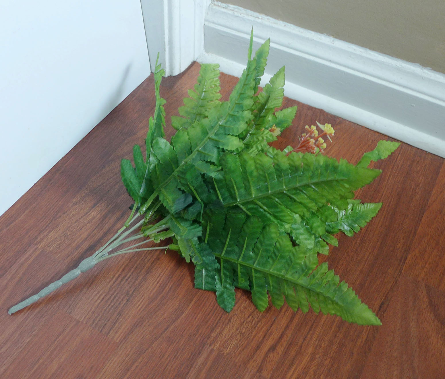 Artificial Blooming Boston Fern Bush Silk Fern Leaf Plants Grass (set of 4)