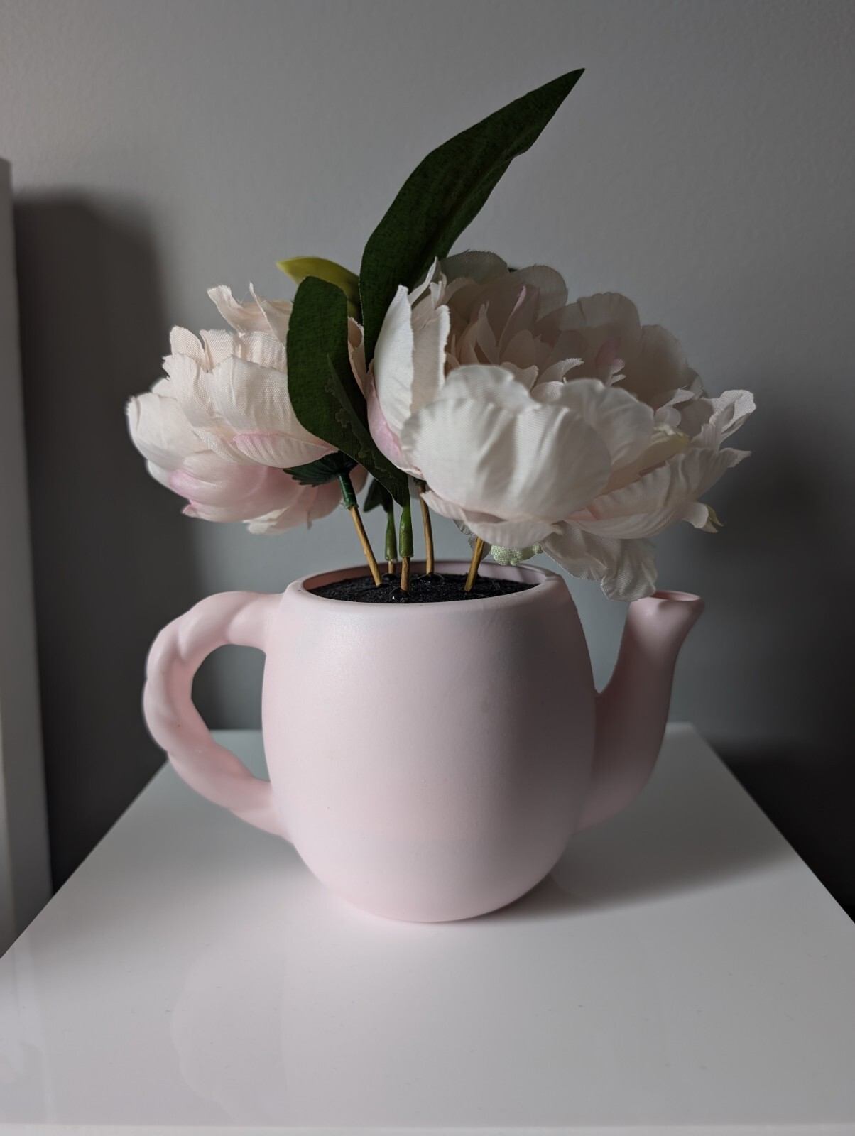 Target Bullseye Valentines Pink Teapot Faux Fower Arrangement Tabletop Decor