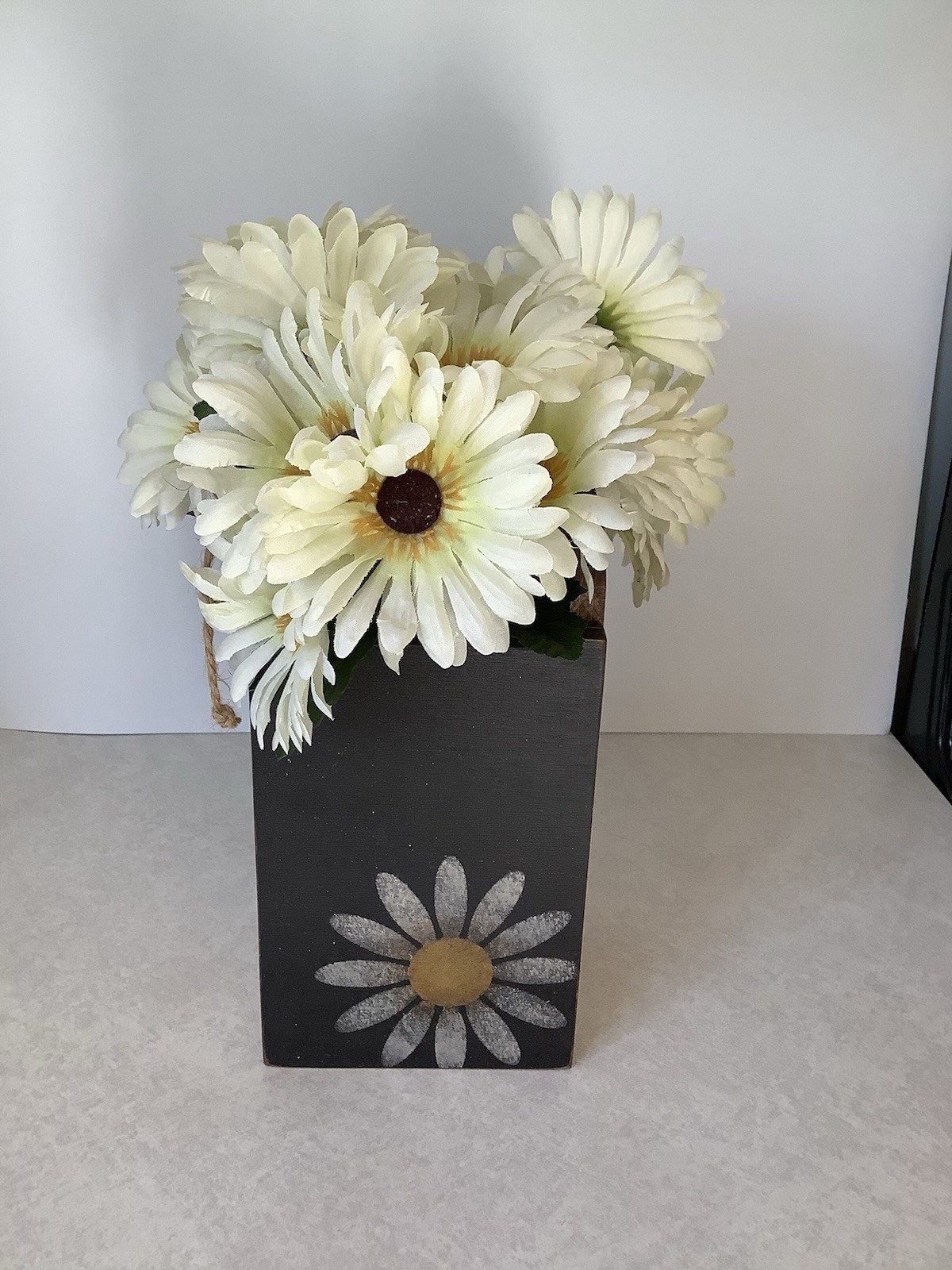 Artificial Flower Arrangement – White Daisies Painted Black Wood Box FOLK ART