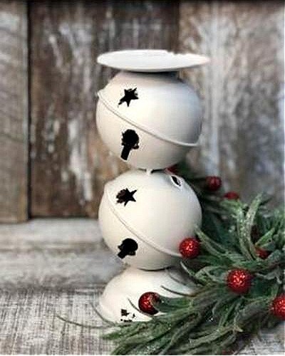 New Primitive Farmhouse AGED WHITE JINGLE BELL CANDLE HOLDER Pillar 7″