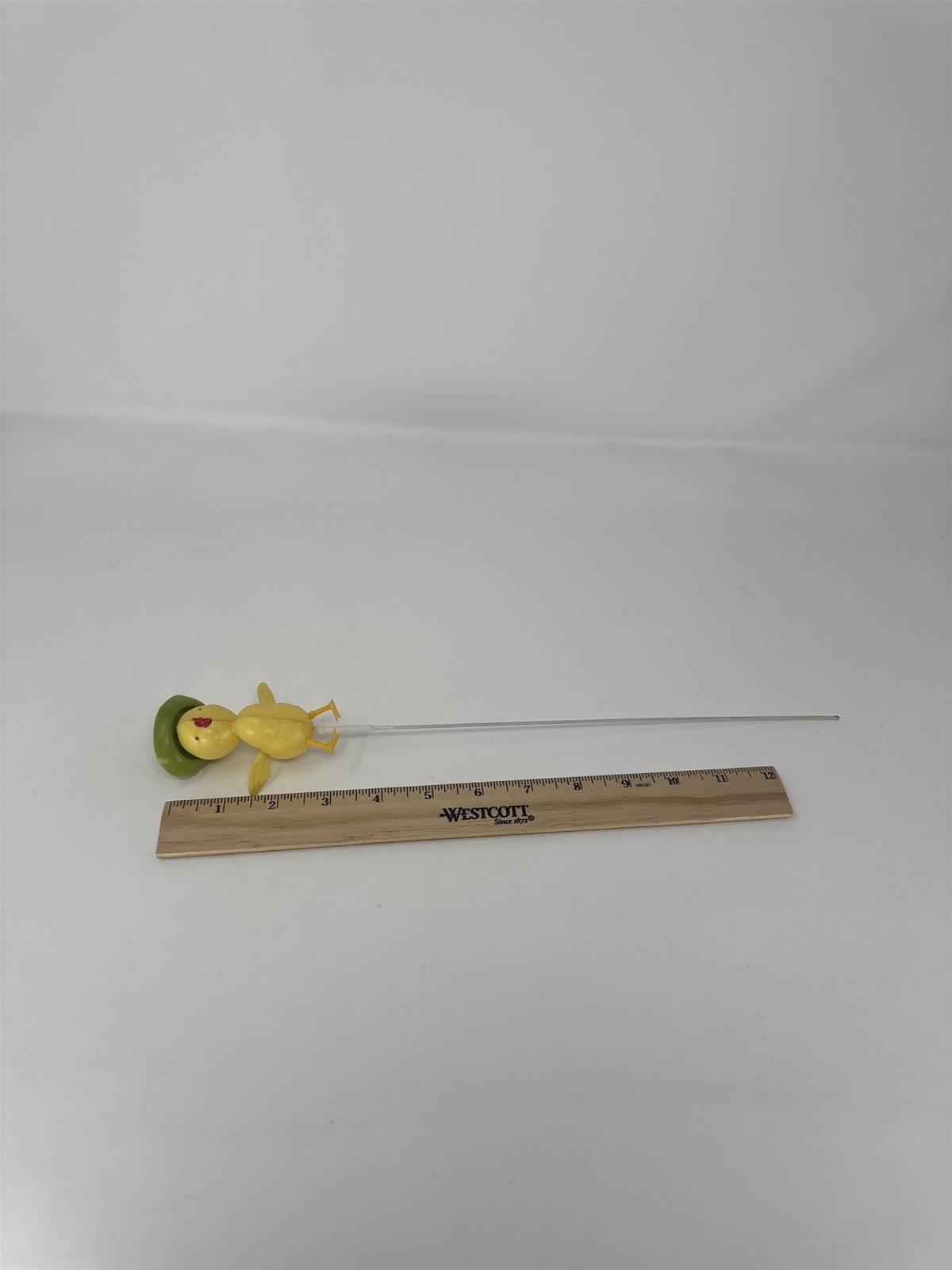 Vtg Yellow Plastic Duckling Floral Pick Green Hat MCM Retro Craft 13″