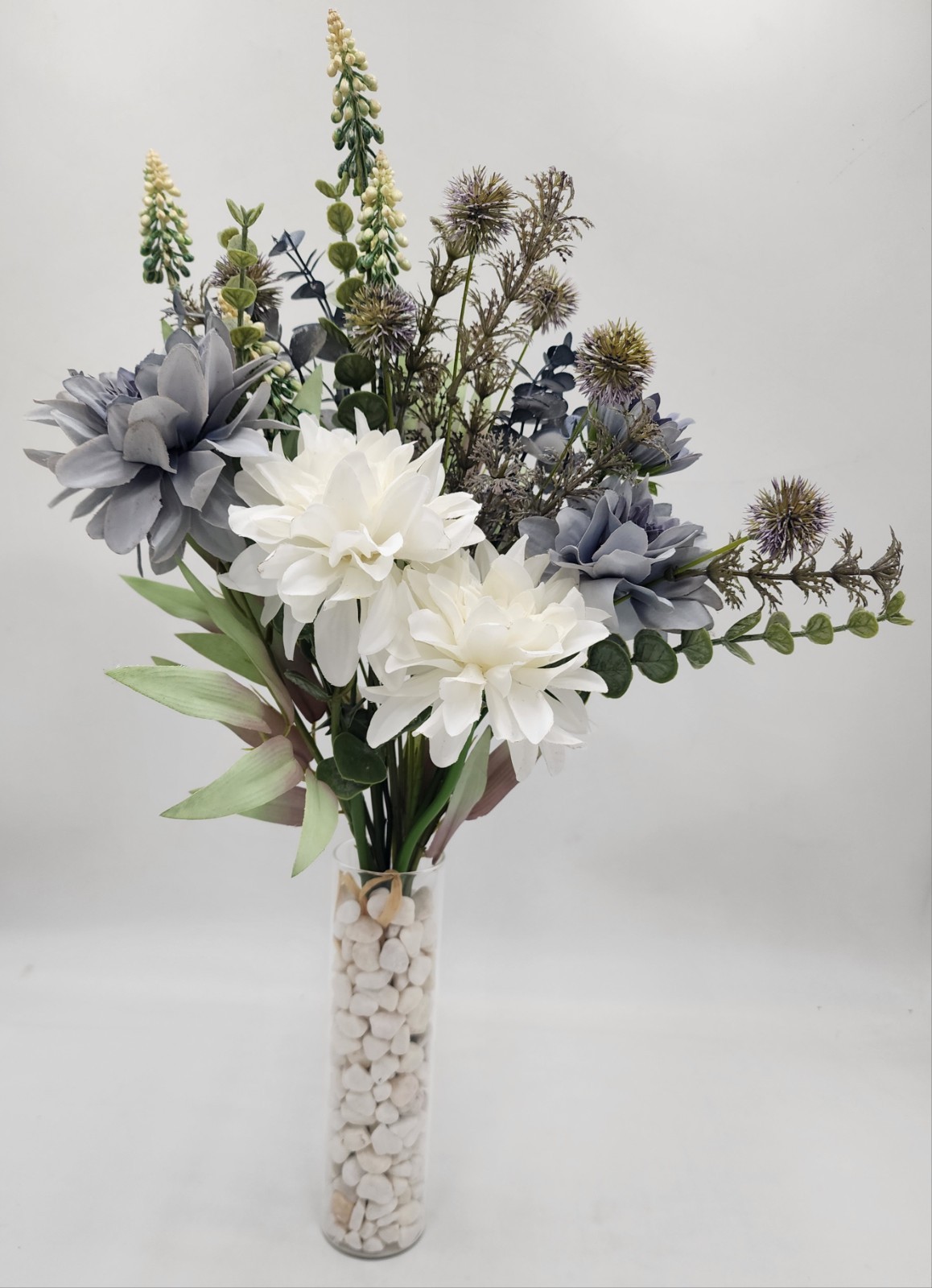 2 beautiful flower arrangements with vases included blue and white stands 20″