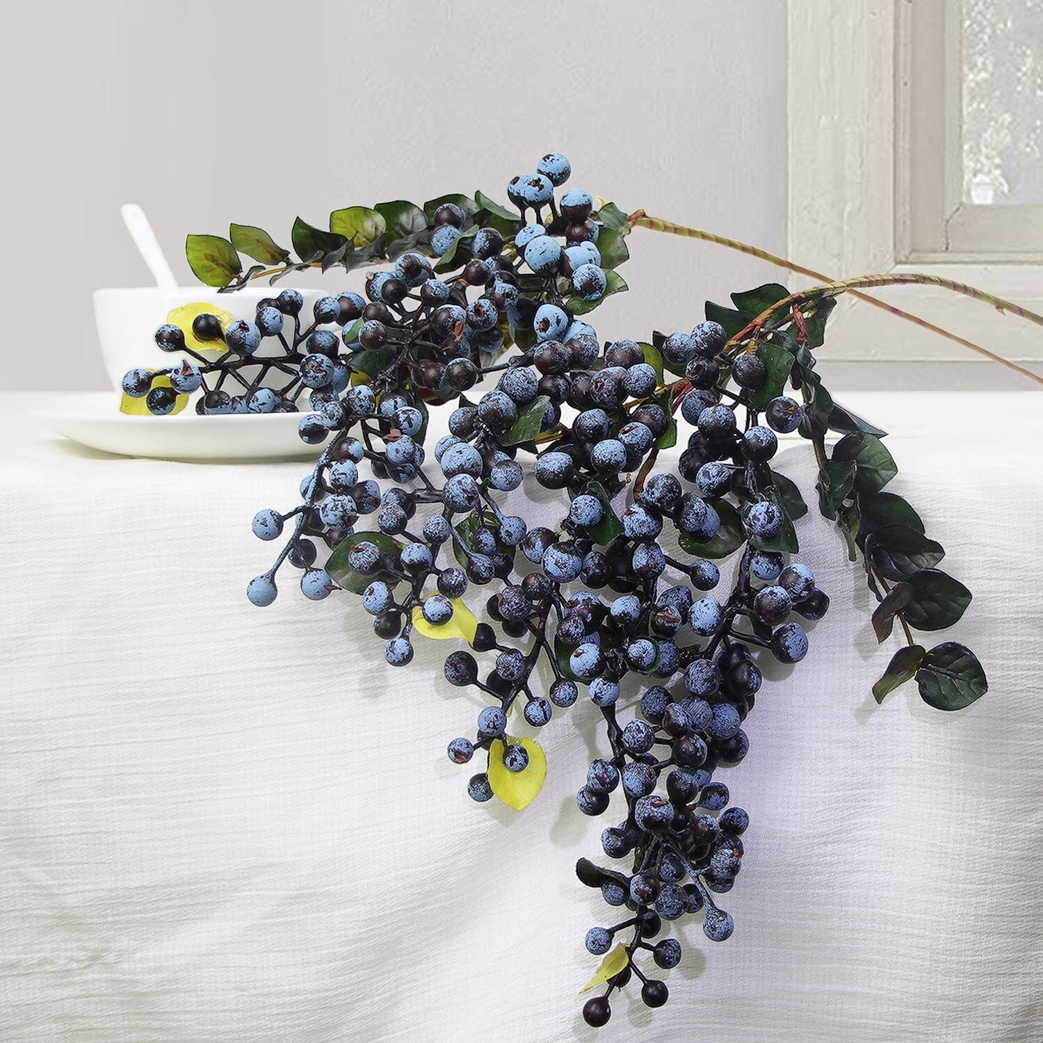 Rinlong 2Pcs Artificial Blueberries Fake Berries Stems Hanging Spray Frosted …