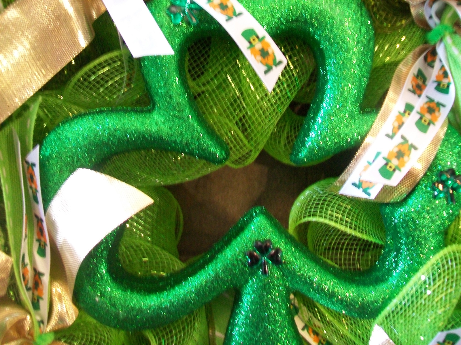 Green & Gold Shamrock Saint Patrick’s Day Mesh Wreath