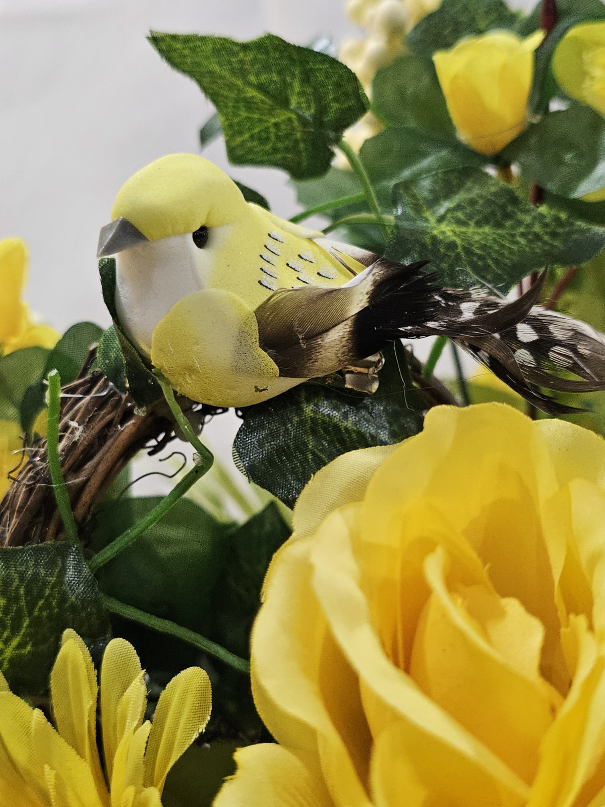 Beautiful Yellow Rose Floral Arrangement in unique handcarved Vase 22″ H x14″ W