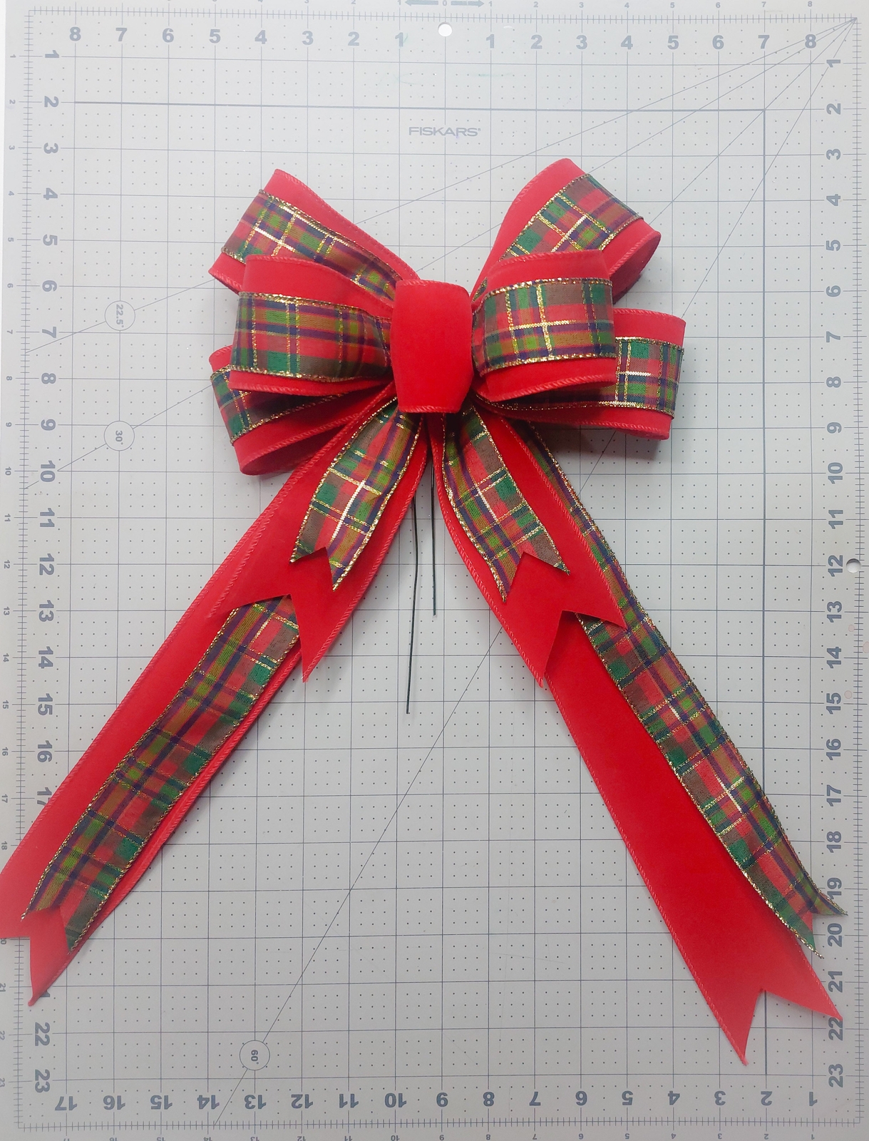 Outdoor Red Velvet with Plaid Bow