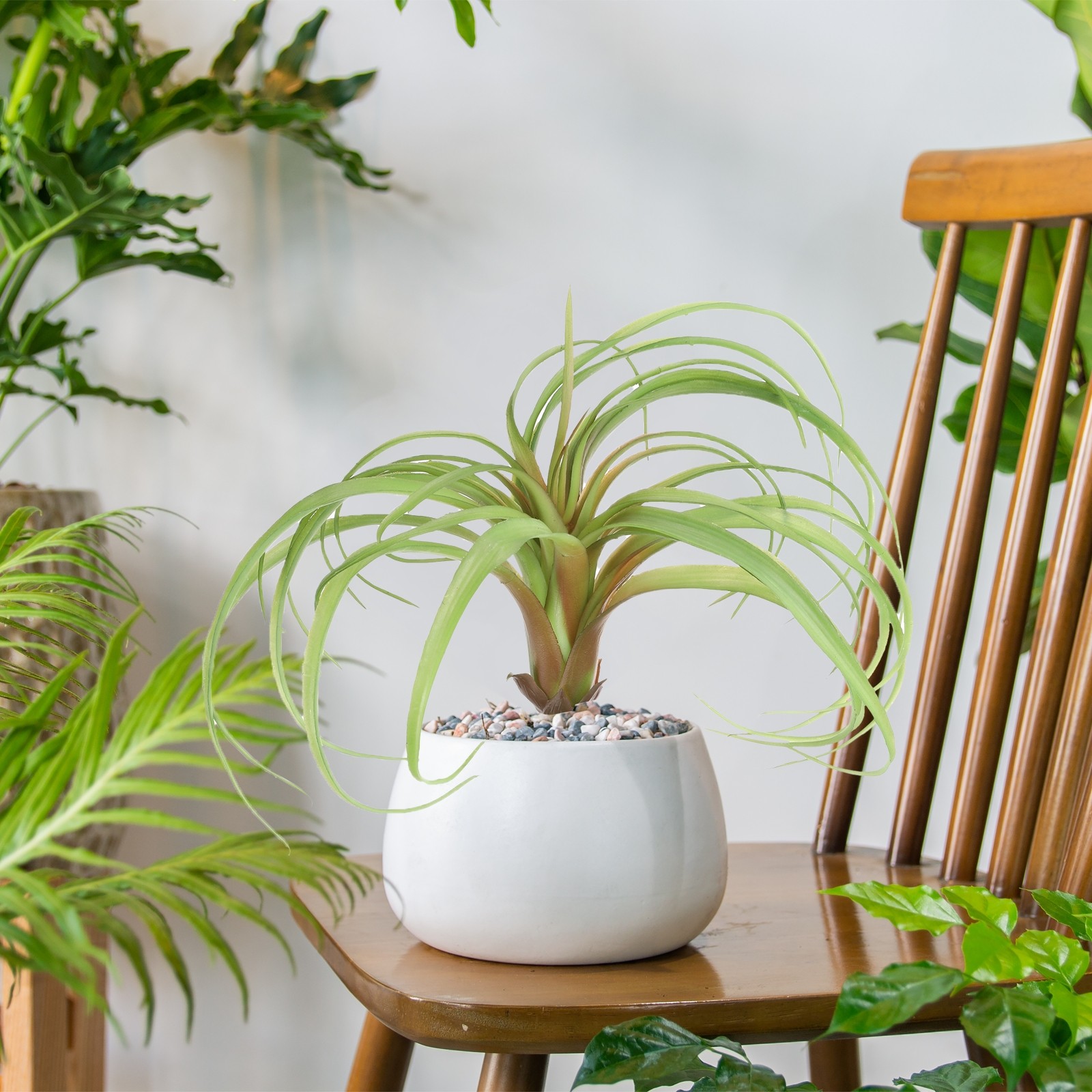 2Pcs Artificial Succulent Plants Fake Pineapple Grass 8″, Green