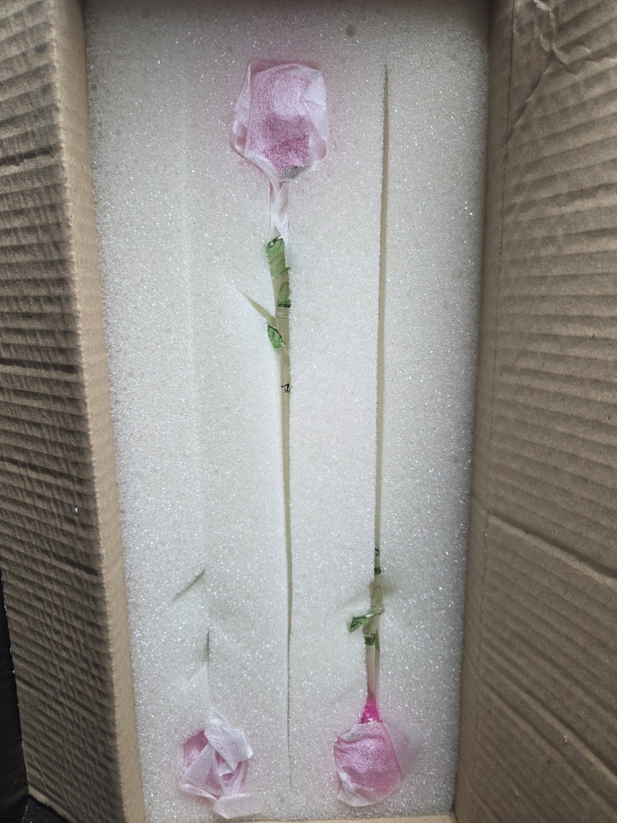 Eros (6) Bouquet Handmade Glass Roses in 8″ Vase Arrangement